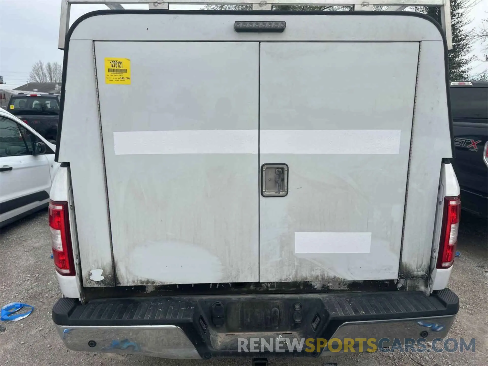 24 Photograph of a damaged car 1FTFX1C46LKD53359 FORD F150 2020