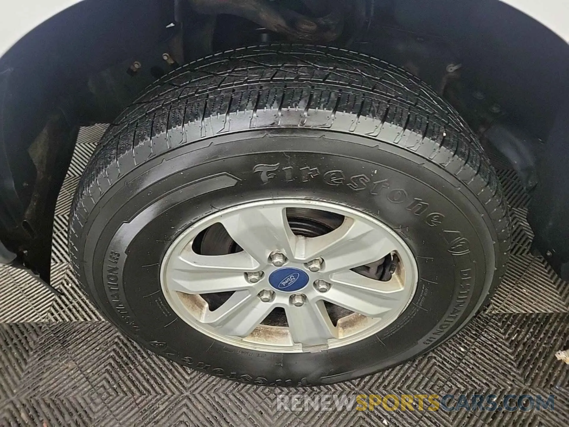 38 Фотография поврежденного автомобиля 1FTFX1E43LKD35558 FORD F150 2020