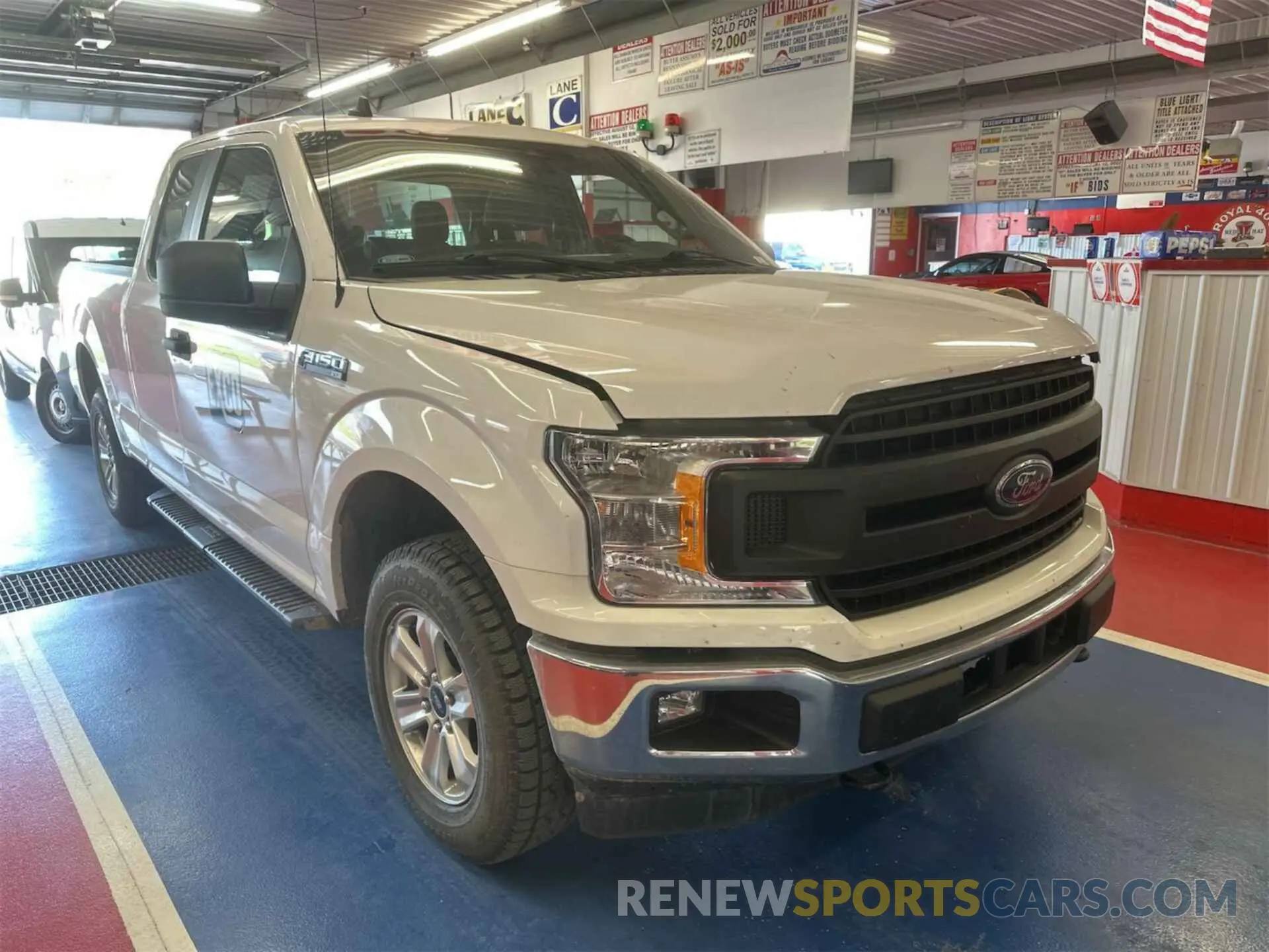 17 Photograph of a damaged car 1FTFX1E53LKD83151 FORD F150 2020