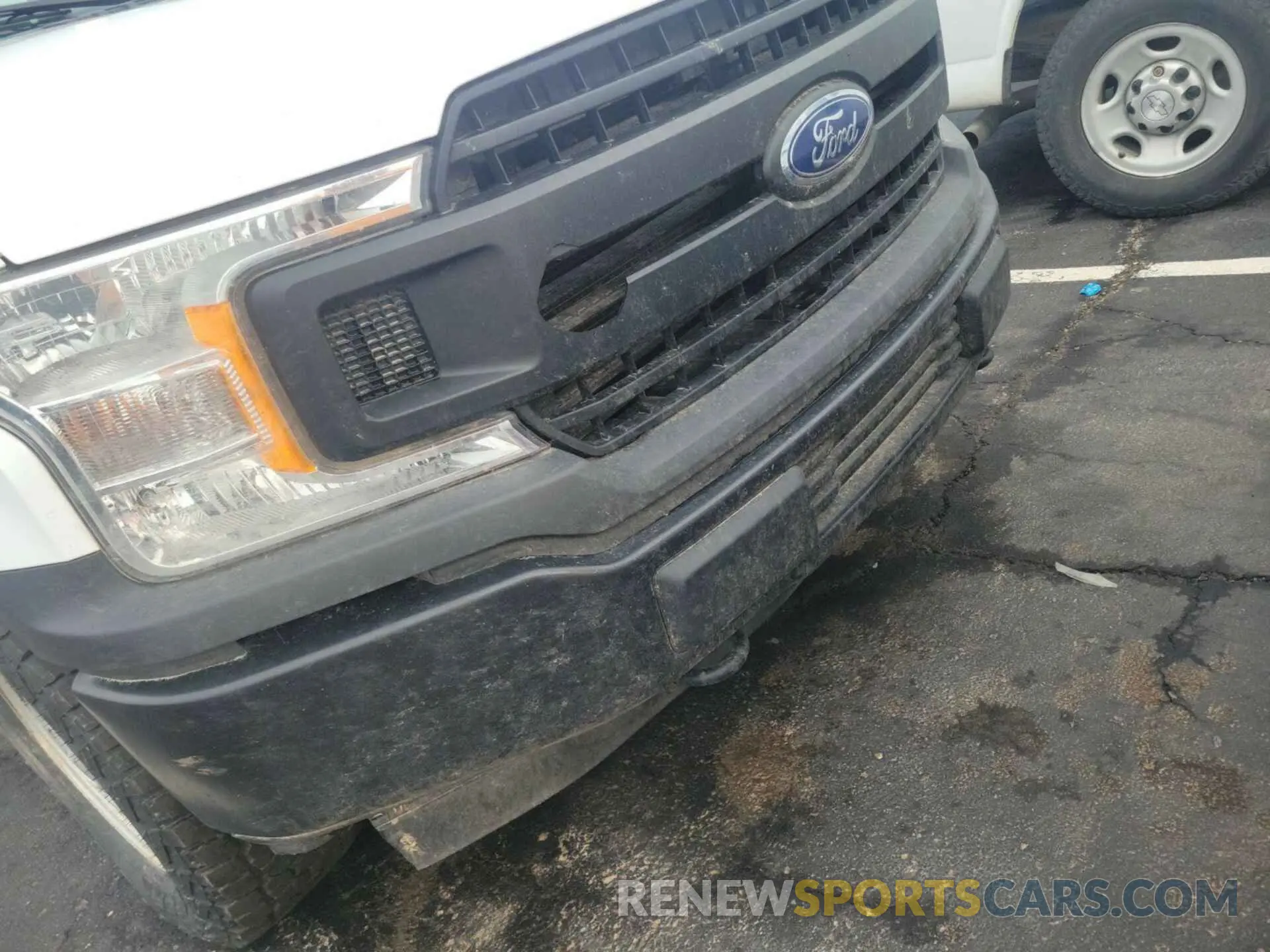 18 Photograph of a damaged car 1FTFX1E59LKD35590 FORD F150 2020