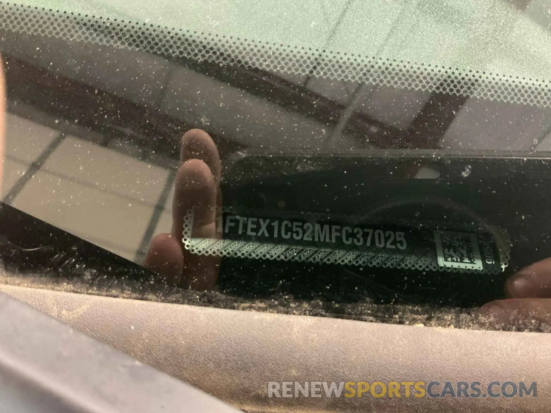 25 Photograph of a damaged car 1FTEX1C52MFC37025 FORD F150 2021