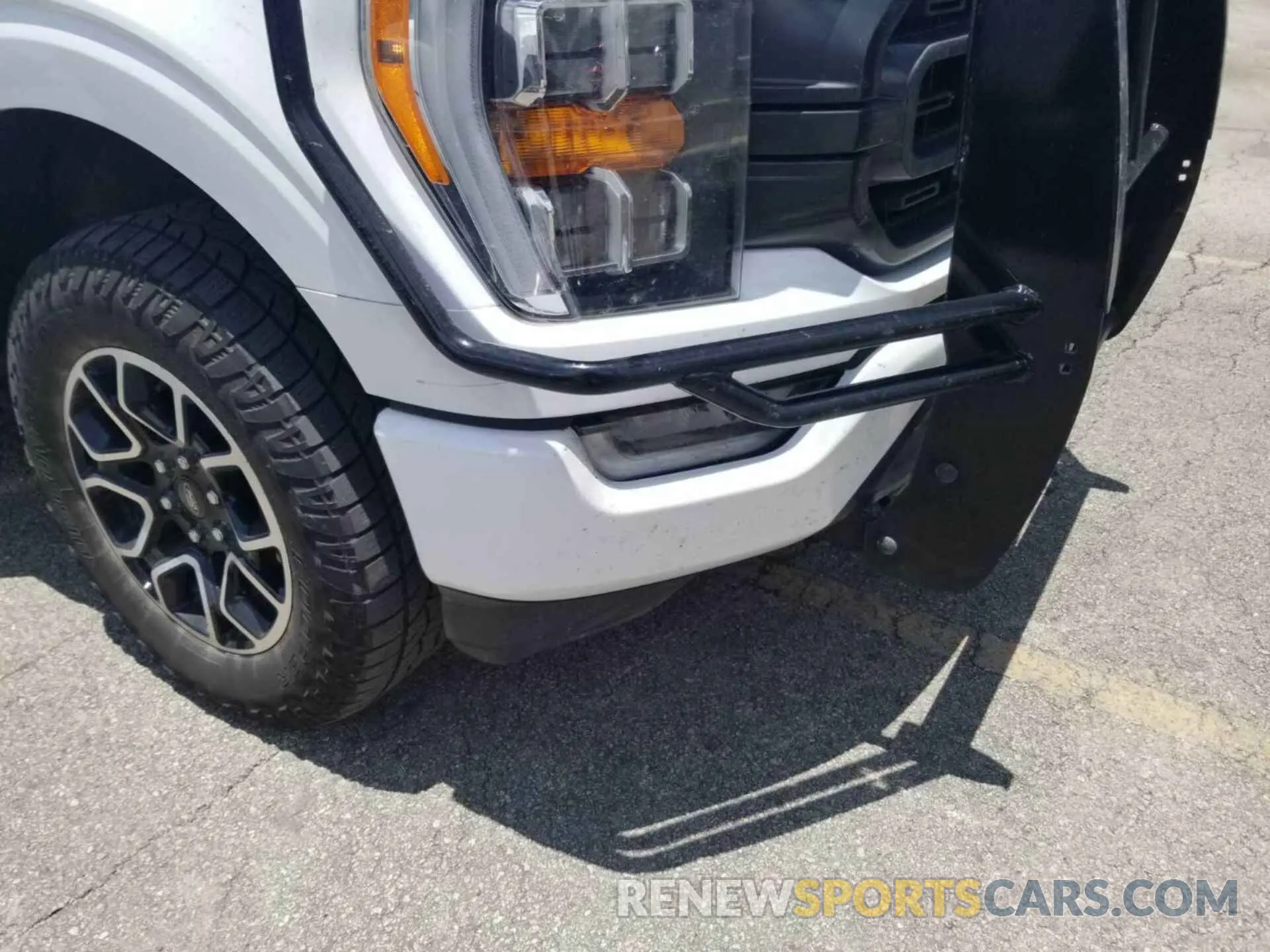 14 Фотография поврежденного автомобиля 1FTFW1E58MKE56244 FORD F150 2021