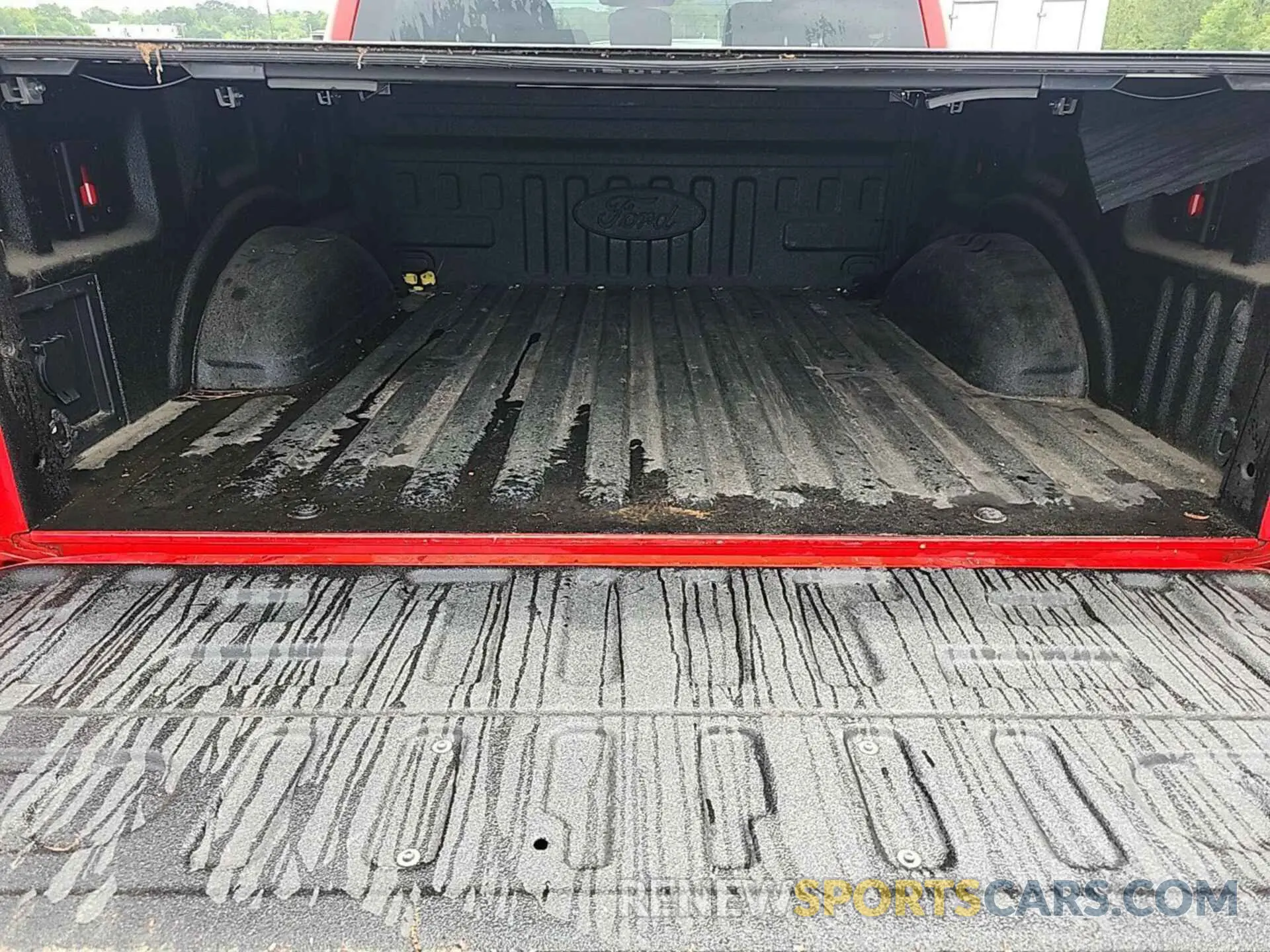 19 Фотография поврежденного автомобиля 1FTFW1E82MKF01074 FORD F150 2021