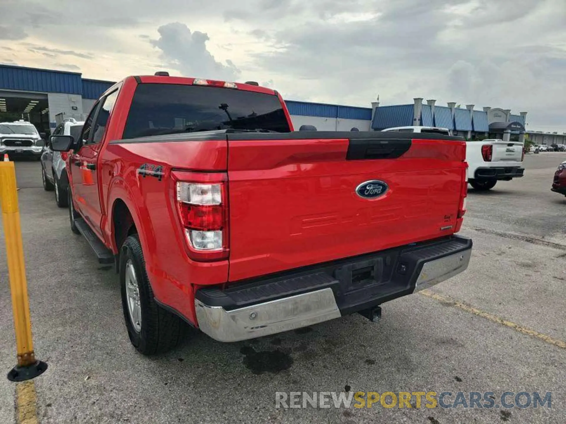 13 Photograph of a damaged car 1FTFW1E83MKE96094 FORD F150 2021