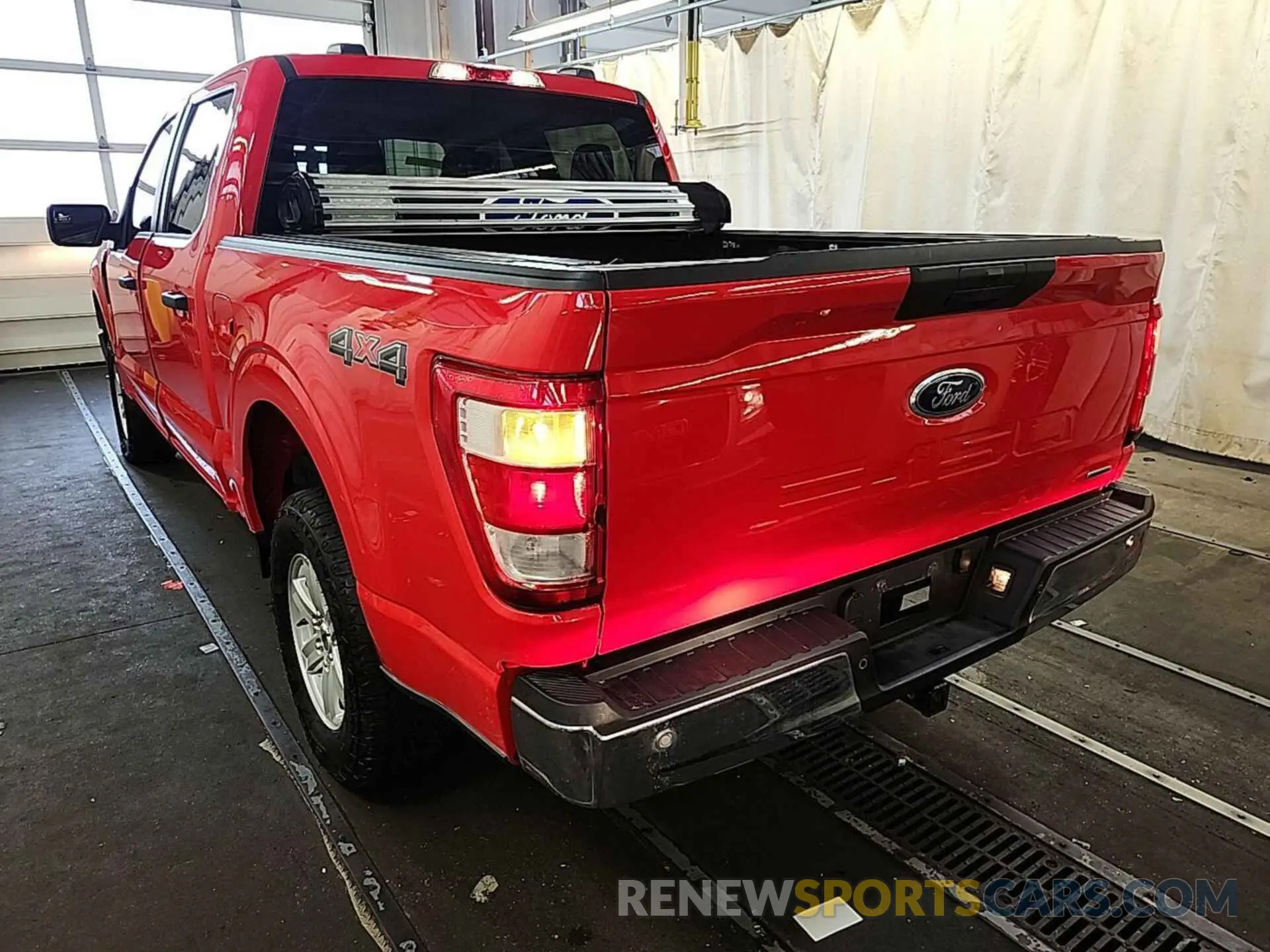 17 Фотография поврежденного автомобиля 1FTFW1E84MKE96105 FORD F150 2021