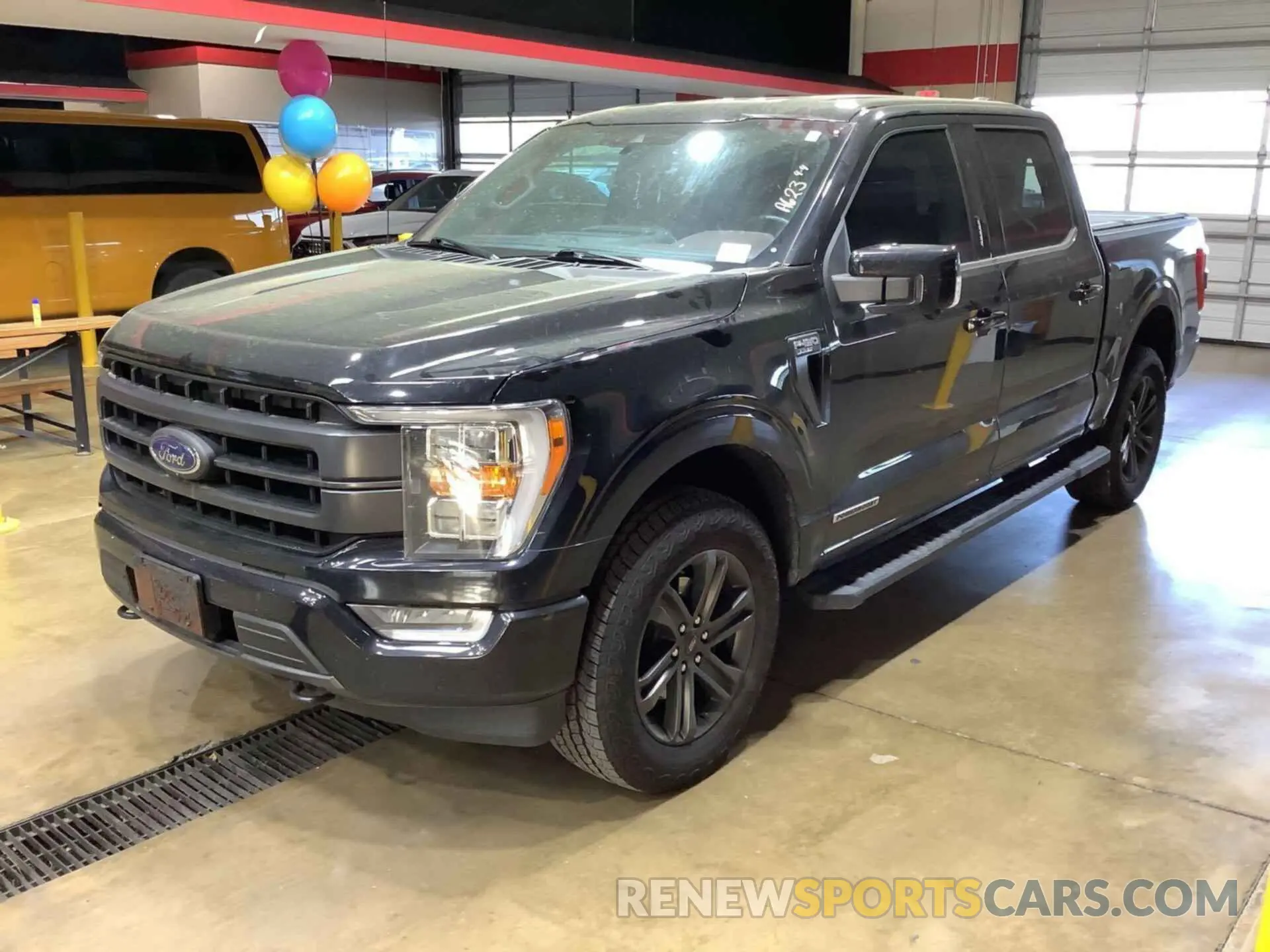 21 Photograph of a damaged car 1FTFW1ED0MFB06834 FORD F150 2021