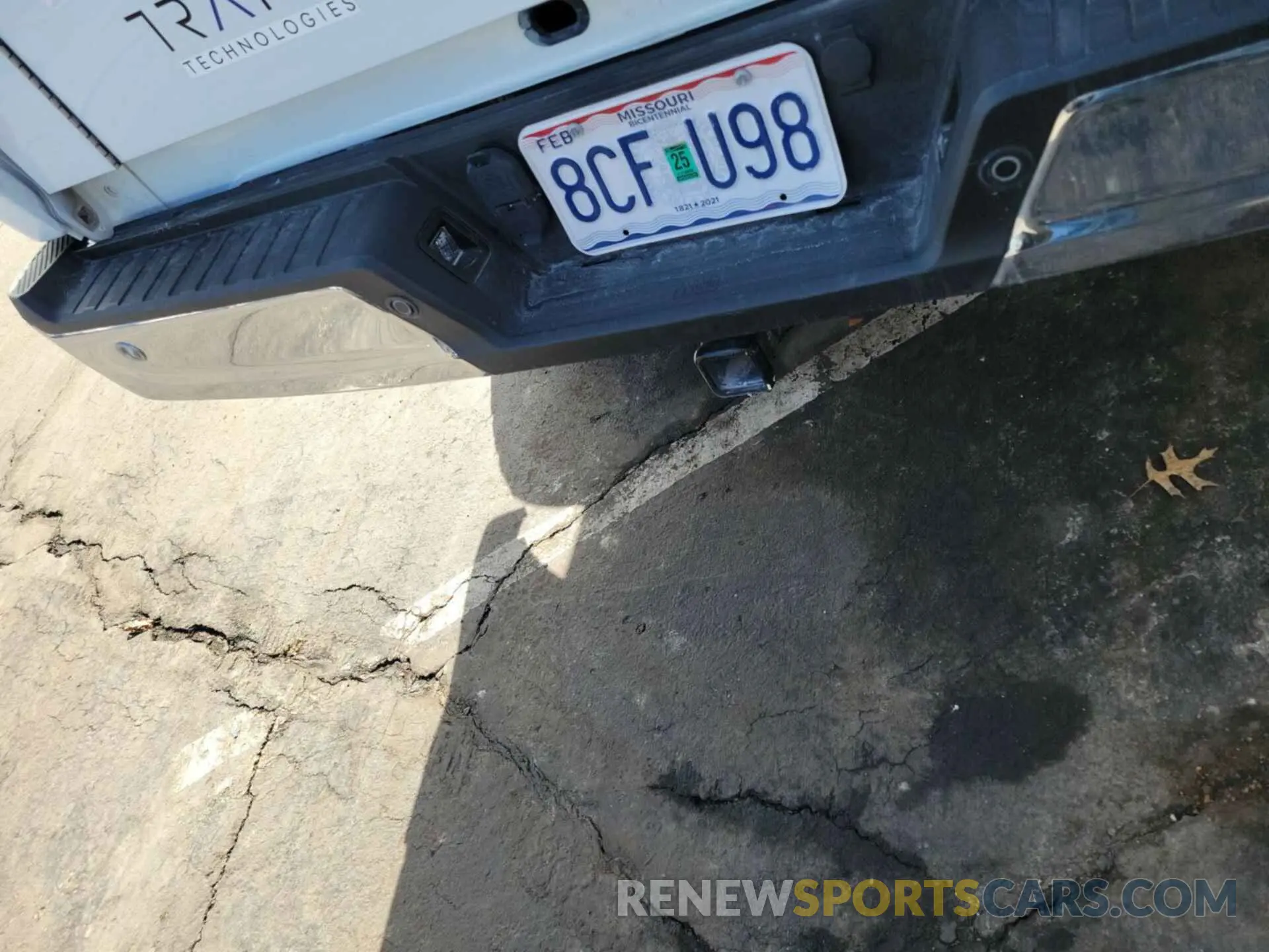 18 Photograph of a damaged car 1FTFW1ED2MFD13242 FORD F150 2021