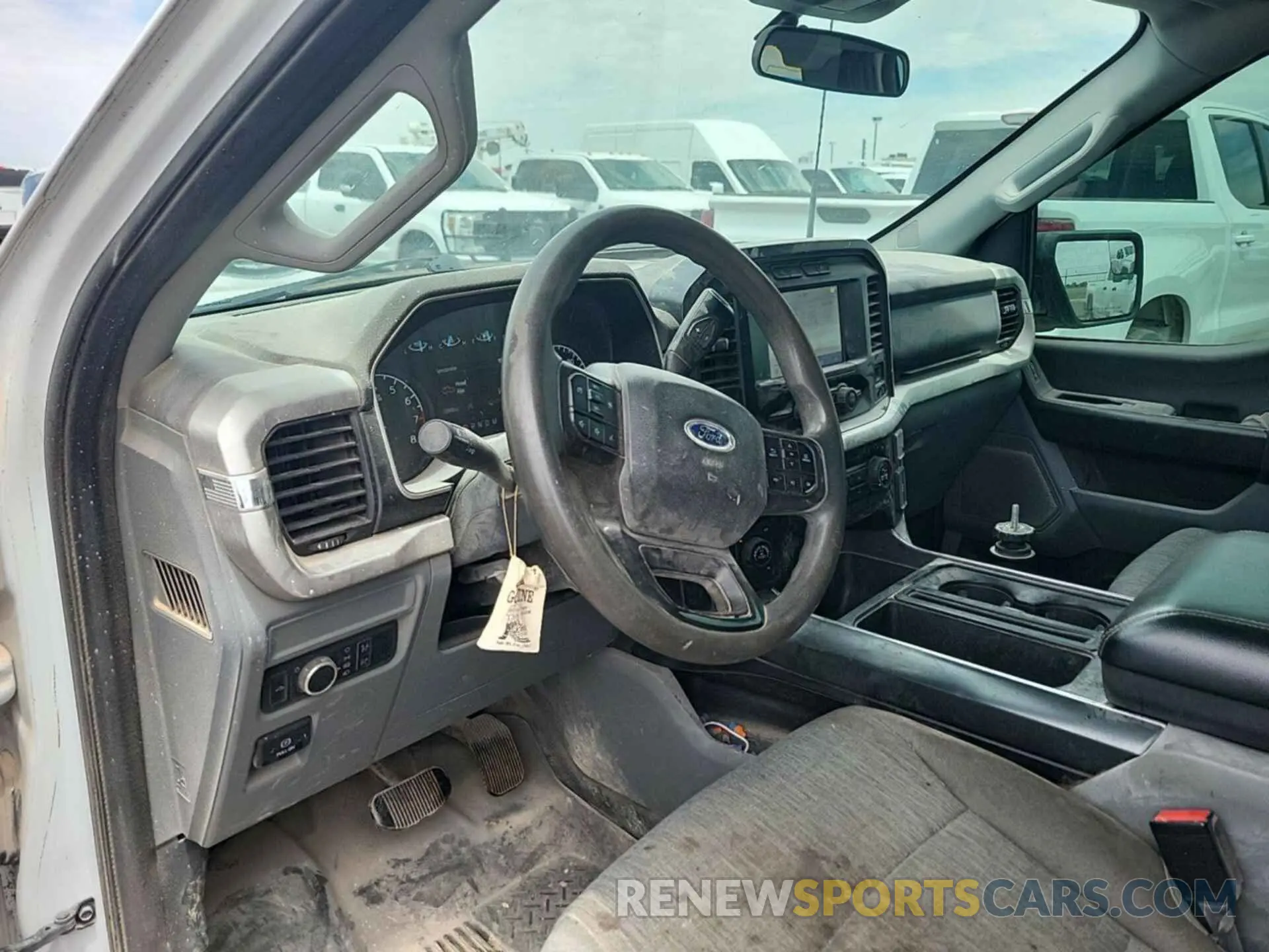 18 Photograph of a damaged car 1FTFX1E59MKE56234 FORD F150 2021