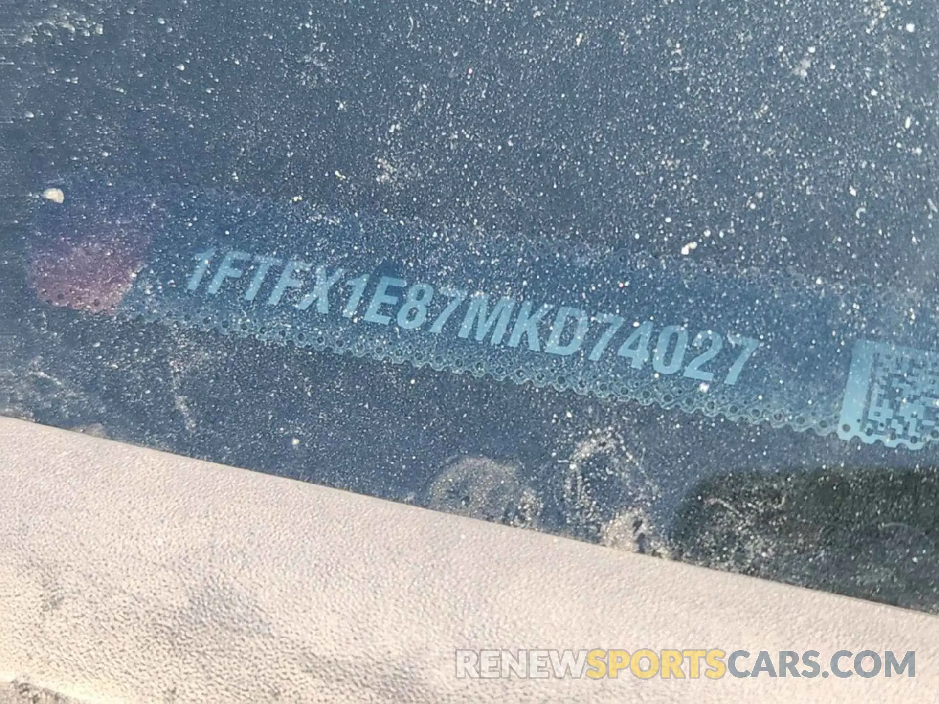 9 Photograph of a damaged car 1FTFX1E87MKD74027 FORD F150 2021