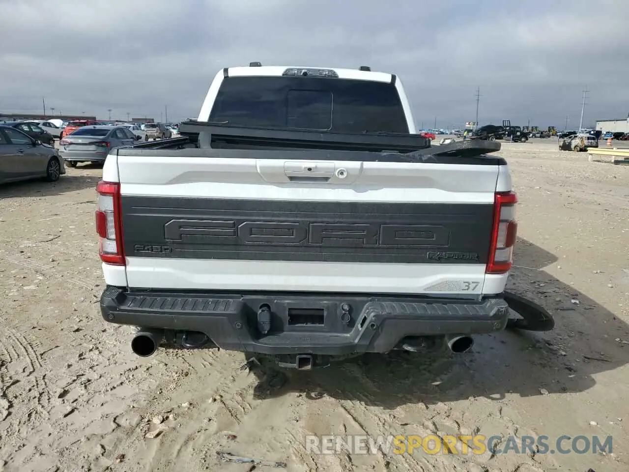 6 Фотография поврежденного автомобиля 1FTFW1RG3NFB73689 FORD F150 2022