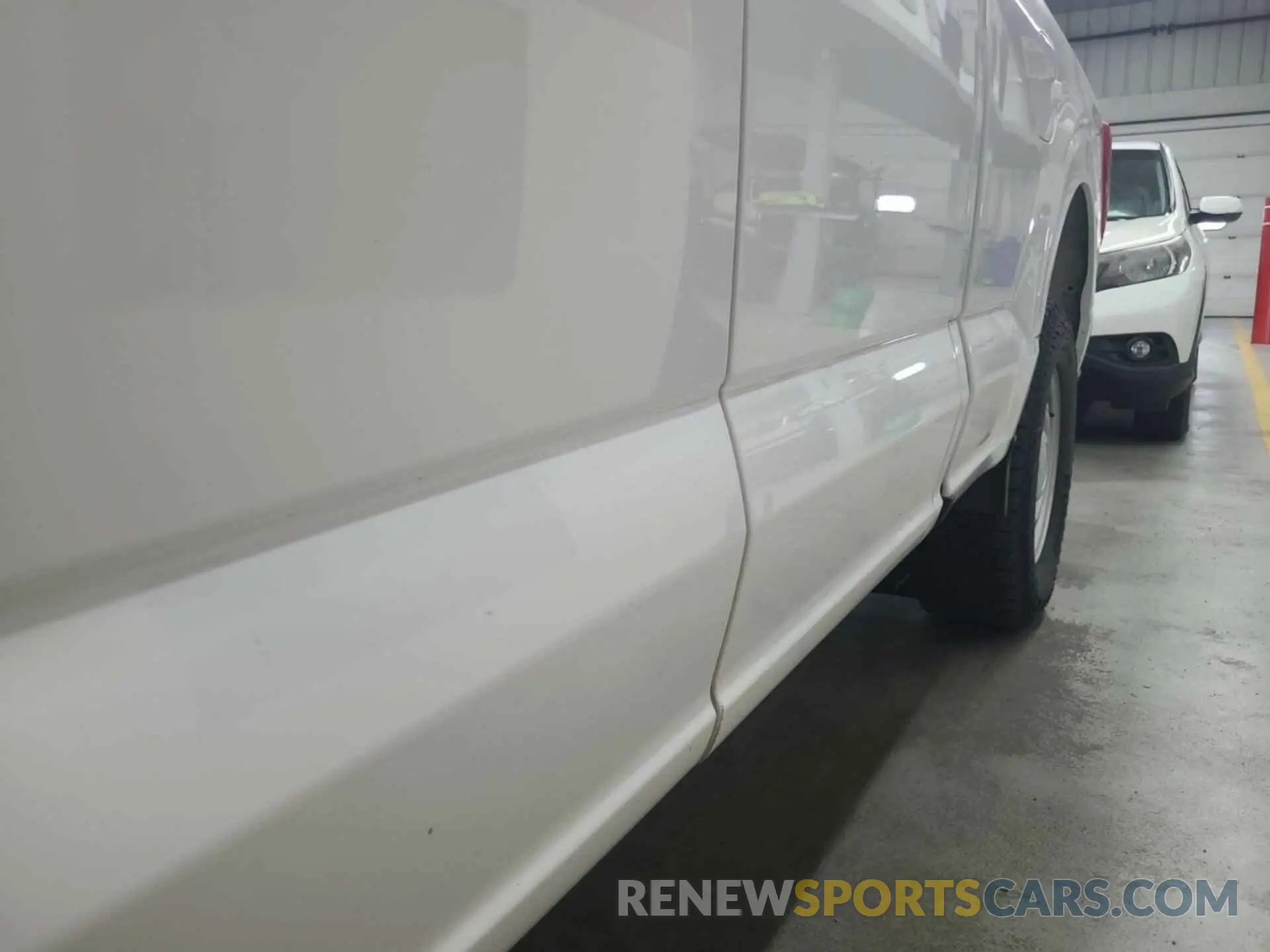10 Photograph of a damaged car 1FTFX1E55NKD27957 FORD F150 2022