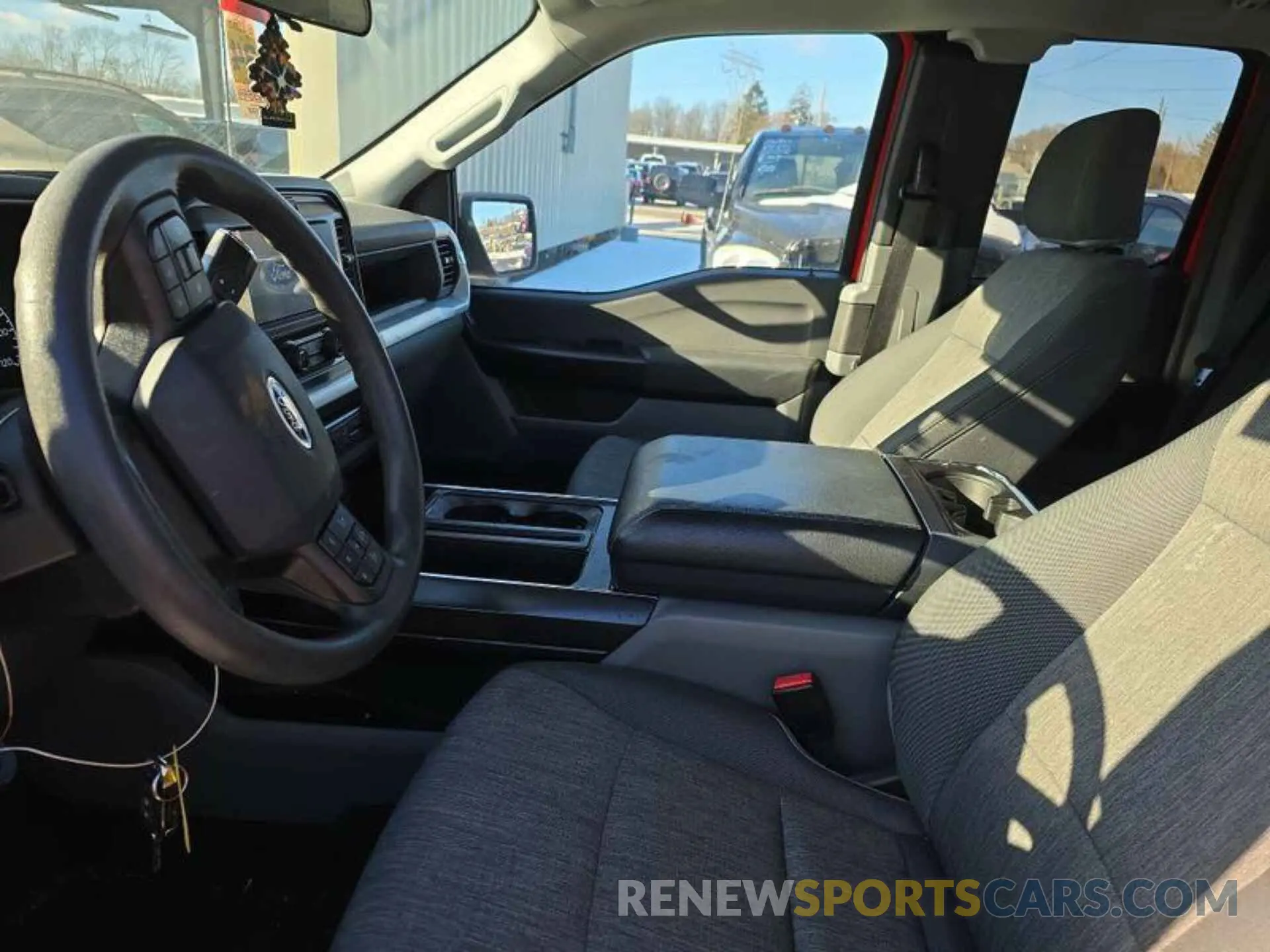 19 Photograph of a damaged car 1FTFX1E84NKE17613 FORD F150 2022