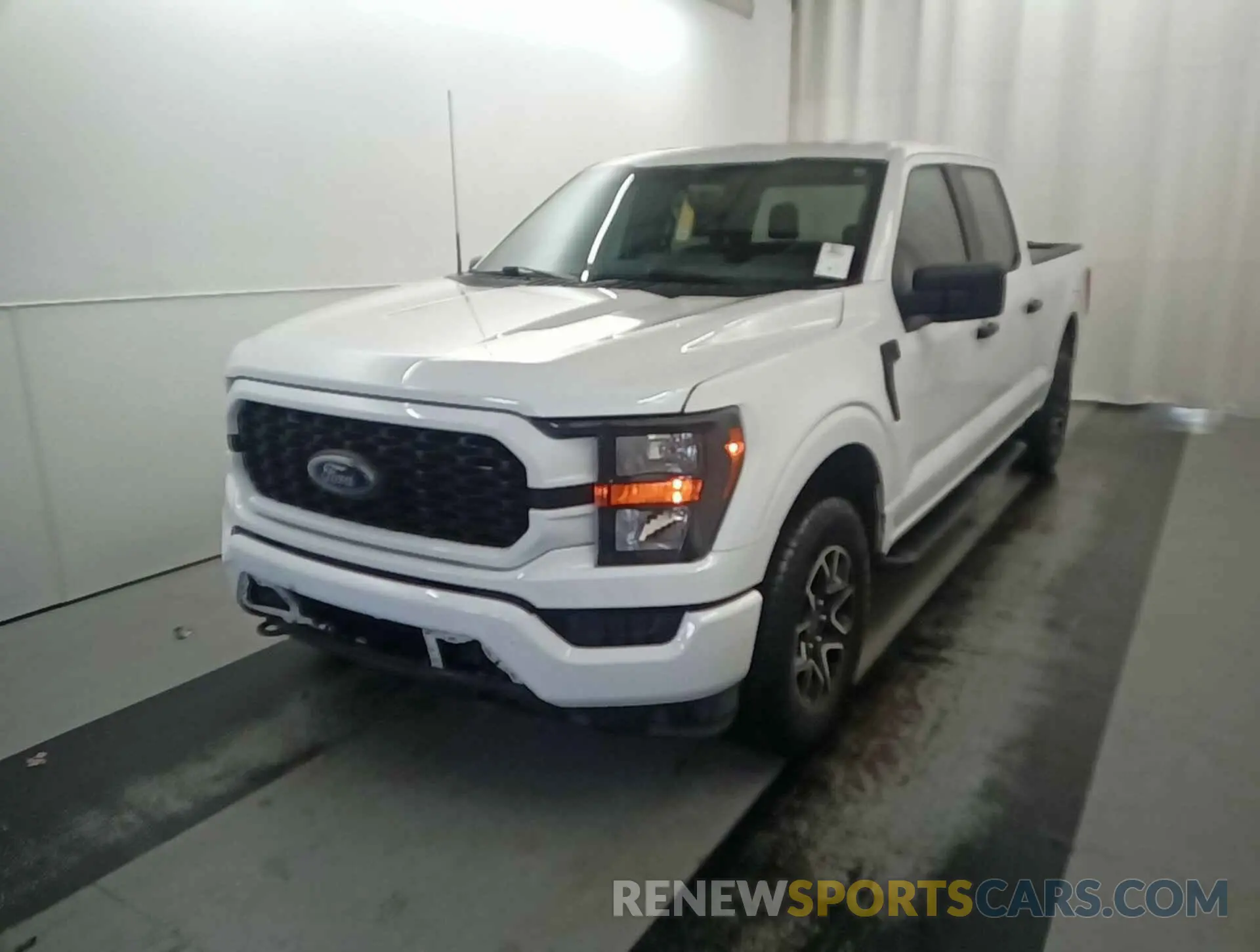 21 Photograph of a damaged car 1FTFW1E85PKD37601 FORD F150 2023