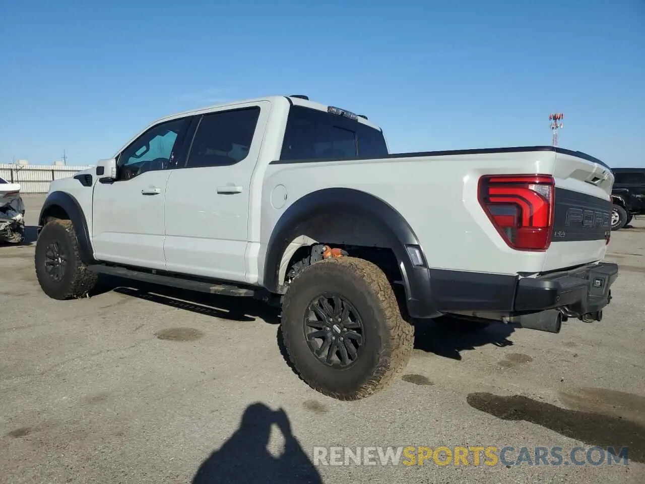 2 Фотография поврежденного автомобиля 1FTFW1RG9RFA65096 FORD F150 2024