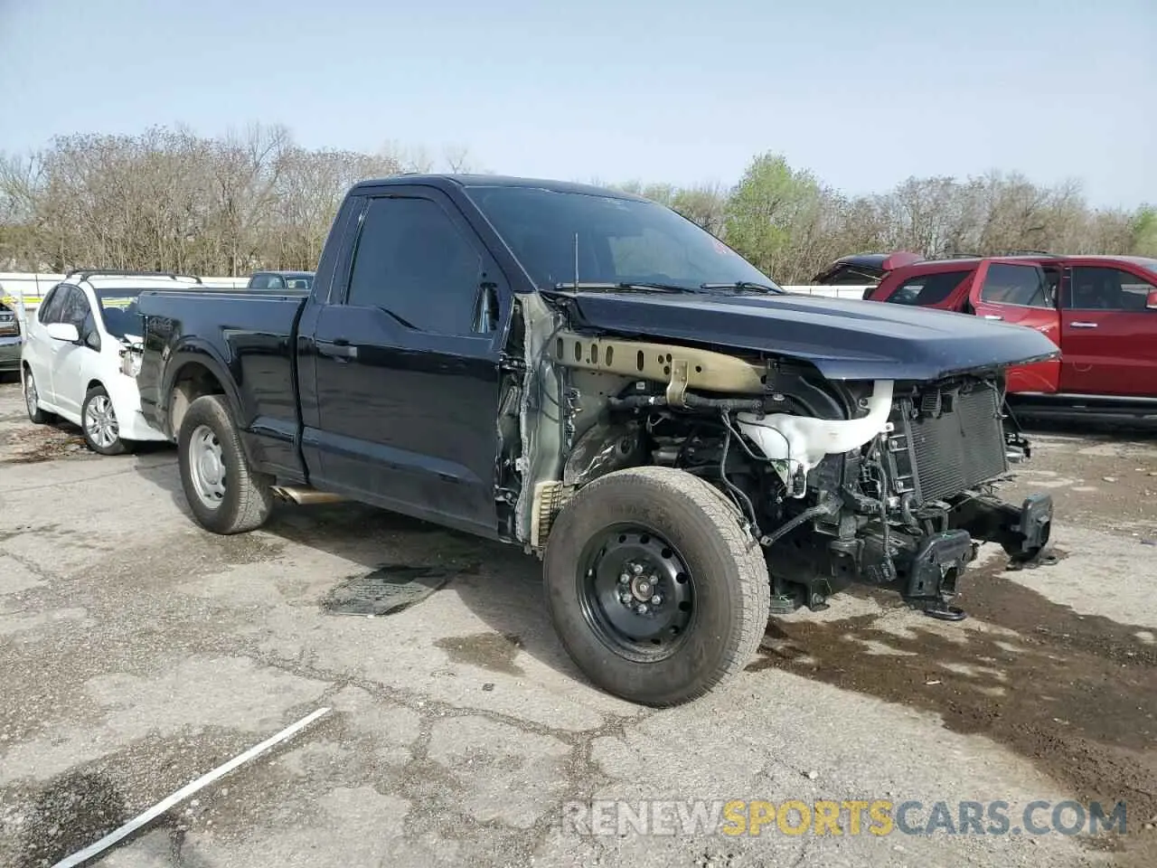 4 Фотография поврежденного автомобиля 1FTMF1L55RKE48040 FORD F150 2024