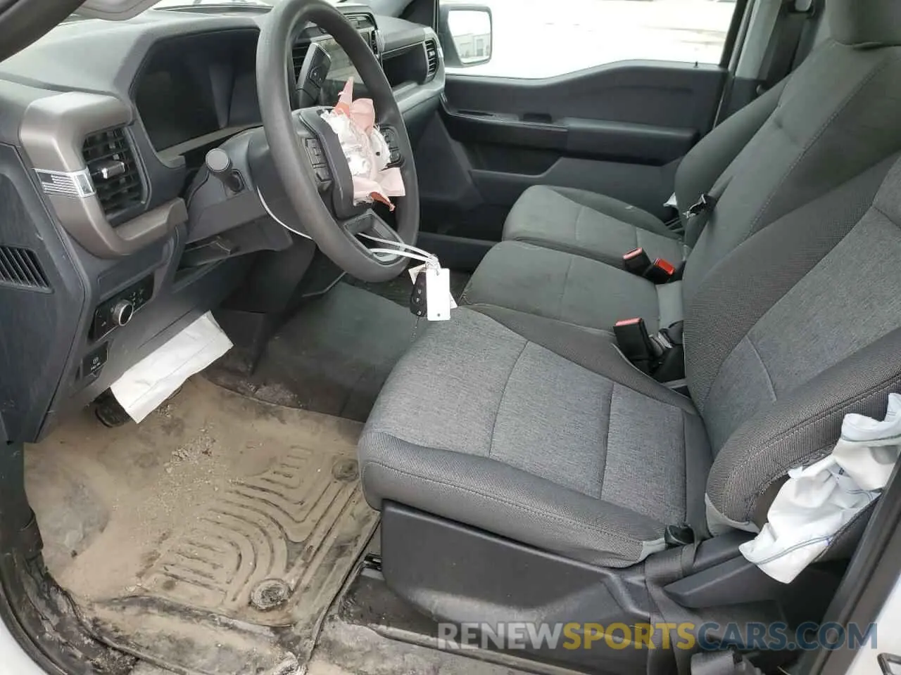 7 Photograph of a damaged car 1FTMF1LP3RKD72688 FORD F150 2024