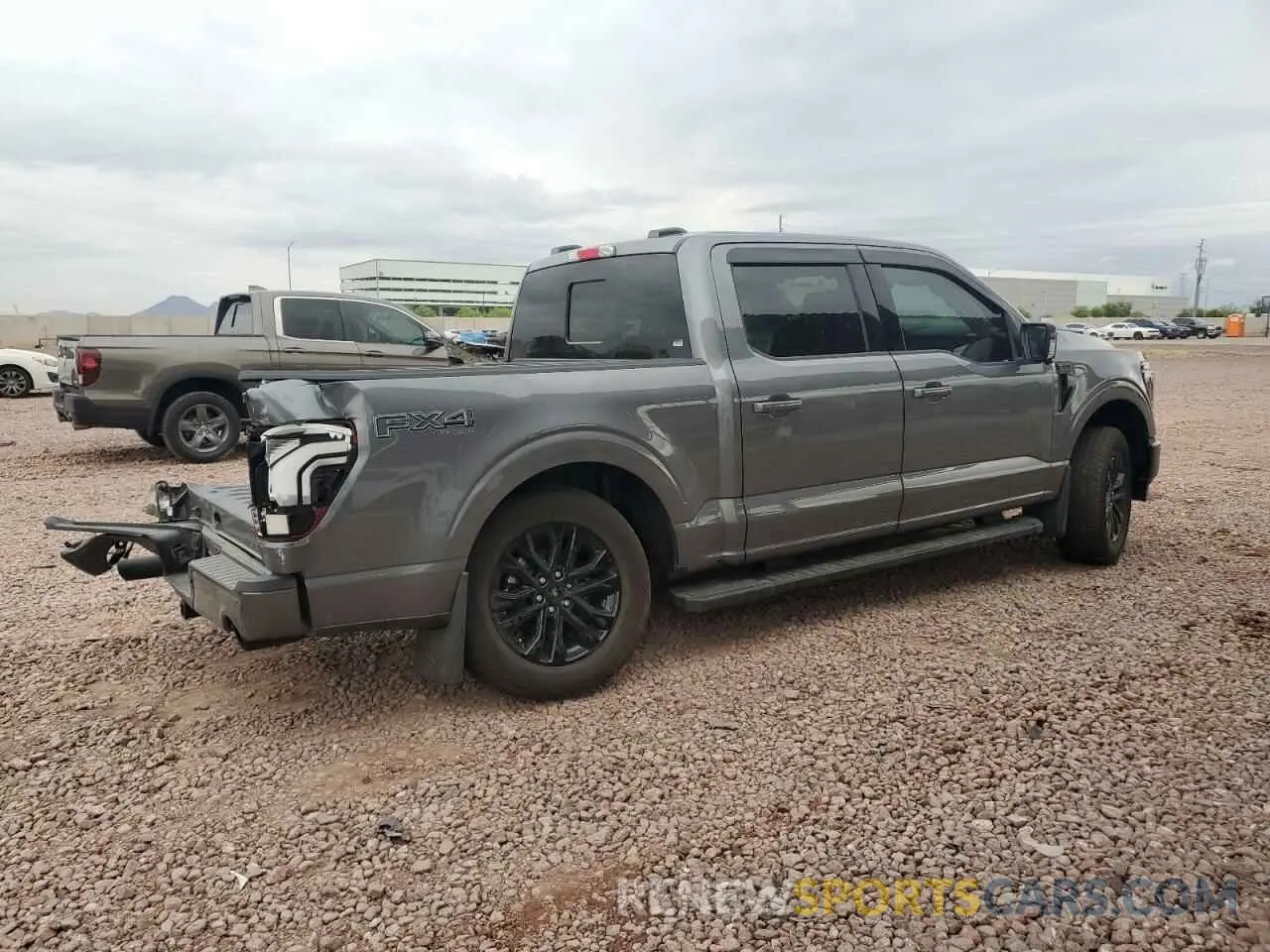 3 Фотография поврежденного автомобиля 1FTFW5L86RFB71031 FORD F150 LARIA 2024