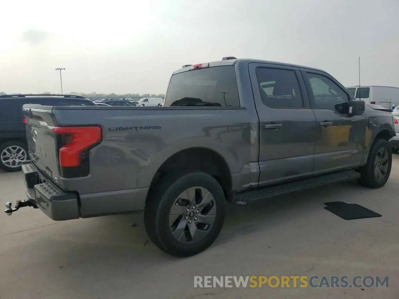3 Фотография поврежденного автомобиля 1FTVW1EL1PWG49181 FORD F150 LIGHT 2023