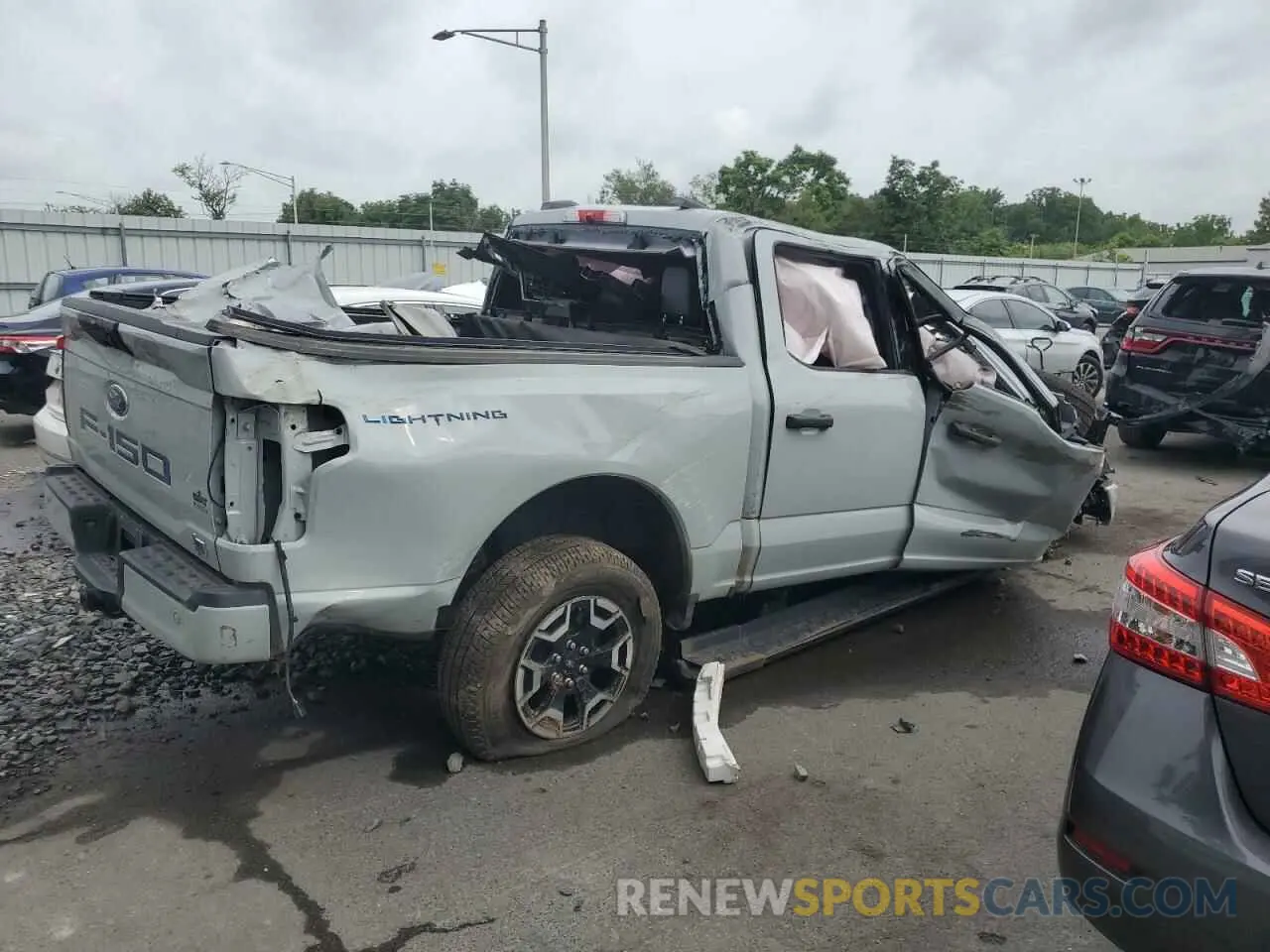 3 Photograph of a damaged car 1FTVW1EL9PWG58758 FORD F150 LIGHT 2023