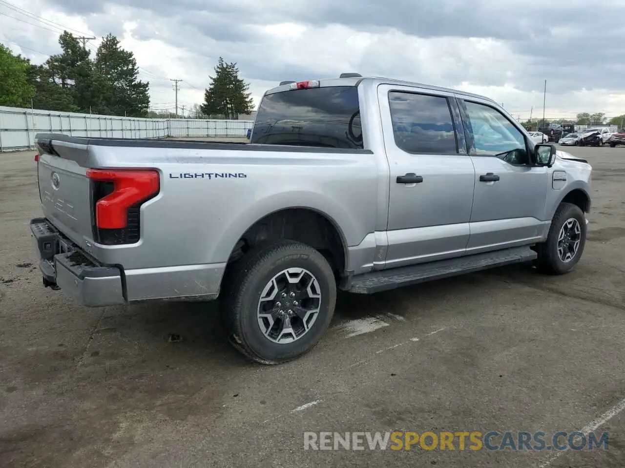 3 Фотография поврежденного автомобиля 1FTVW1ELXPWG58560 FORD F150 LIGHT 2023