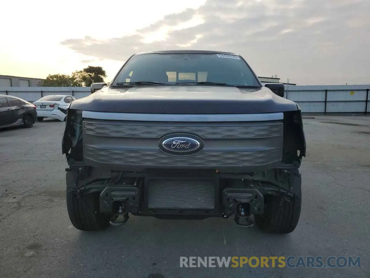 5 Фотография поврежденного автомобиля 1FTVW1EV1PWG16263 FORD F150 LIGHT 2023