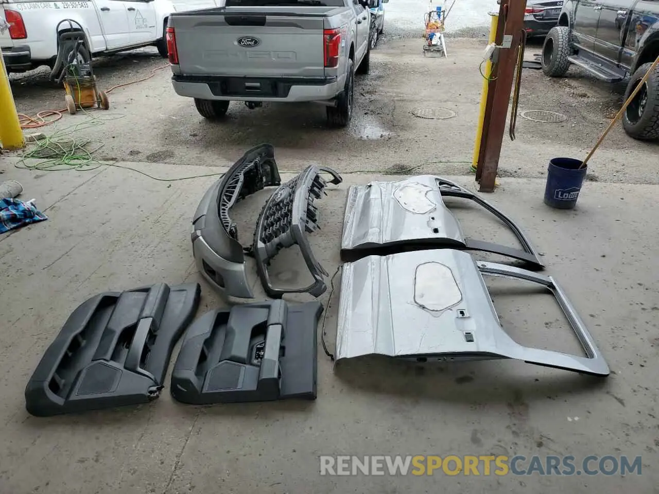 12 Photograph of a damaged car 1FTEW2KP2RKE63320 FORD F150 STX 2024
