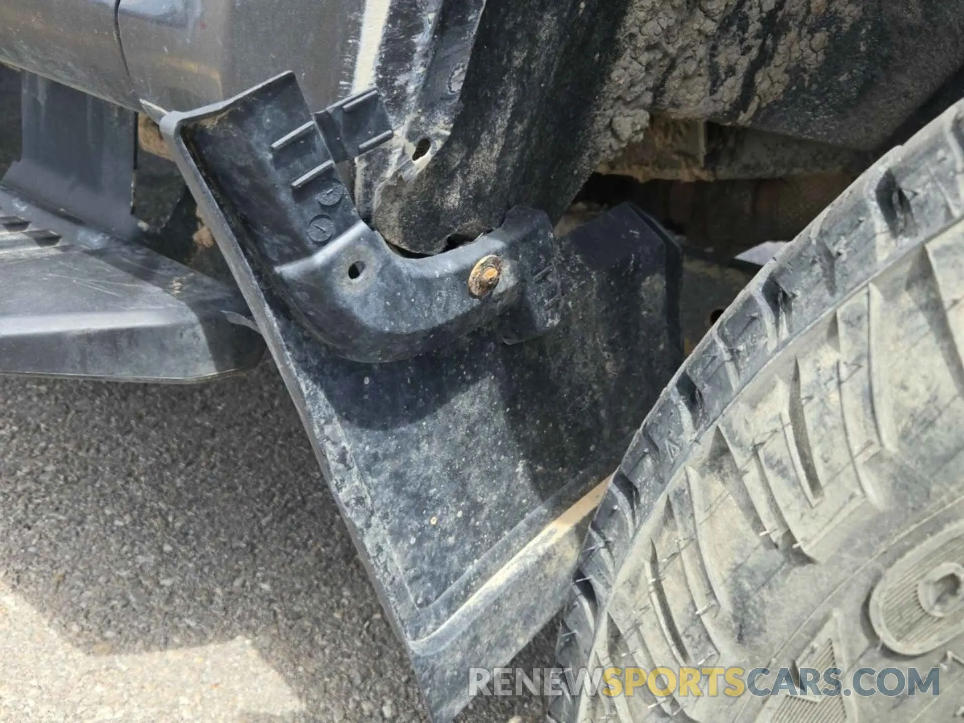 5 Фотография поврежденного автомобиля 1FD7X2B61KED43330 FORD F250 2019