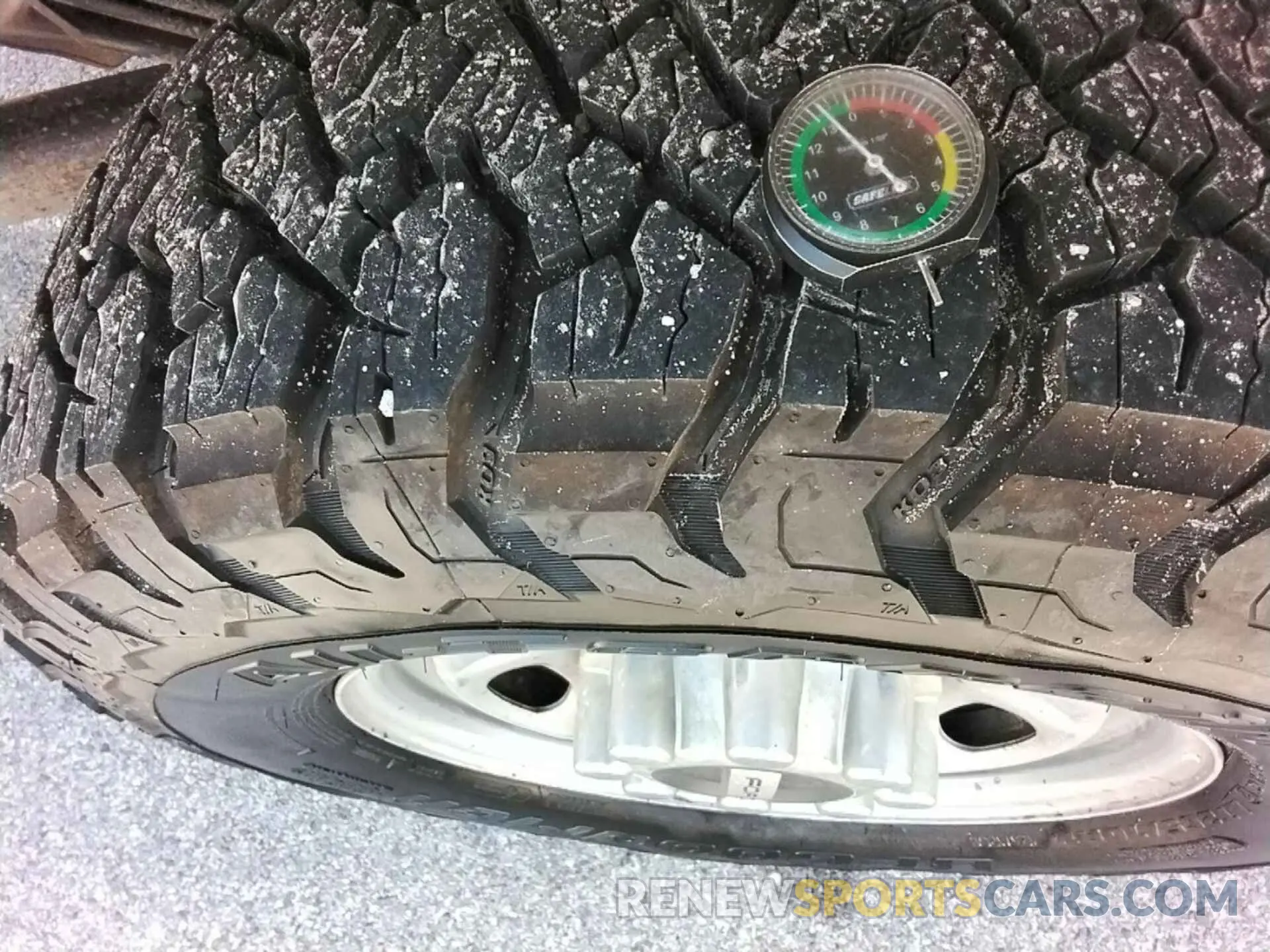14 Photograph of a damaged car 1FT7W2A68KEC31553 FORD F250 2019