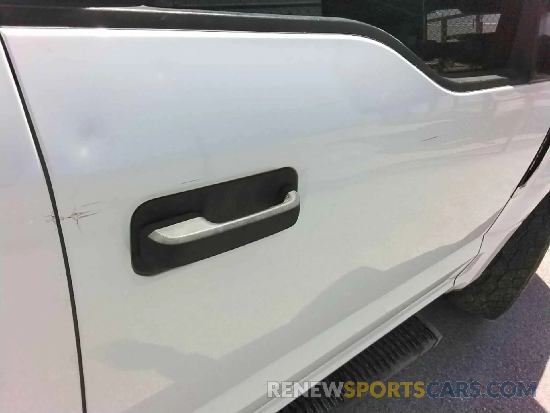 26 Photograph of a damaged car 1FT7W2A68KEC31553 FORD F250 2019