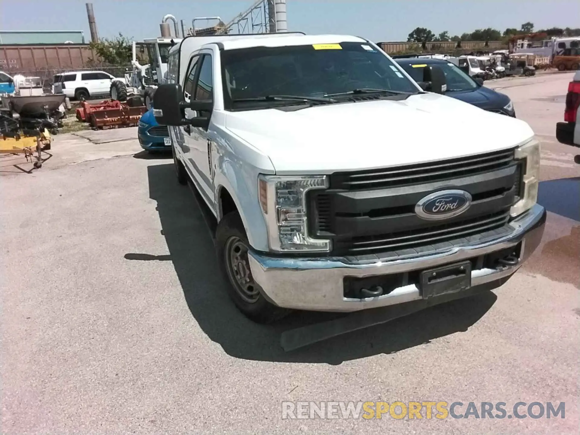 4 Photograph of a damaged car 1FT7W2A68KEC31553 FORD F250 2019