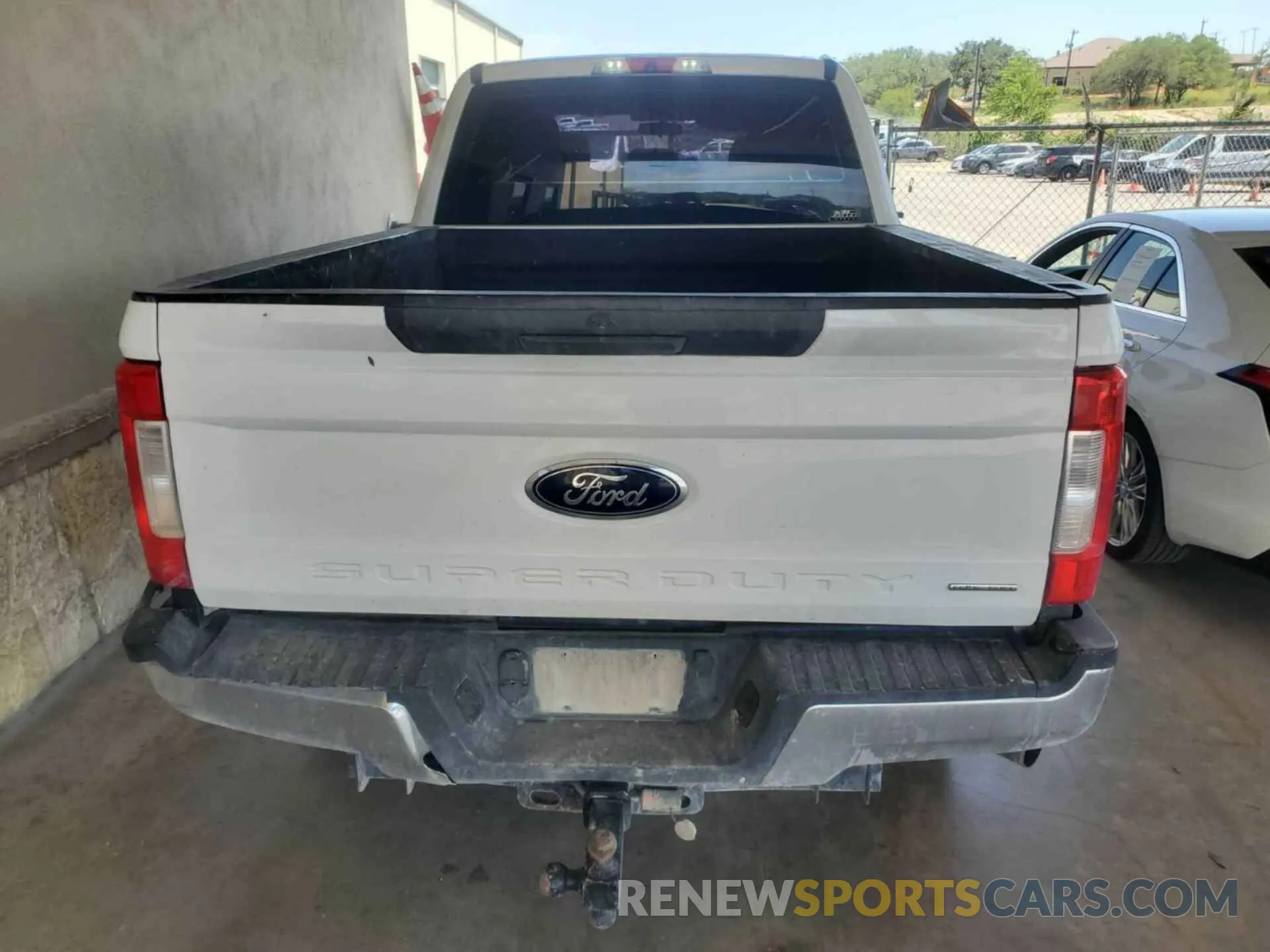 3 Фотография поврежденного автомобиля 1FT7W2B60KED86547 FORD F250 2019