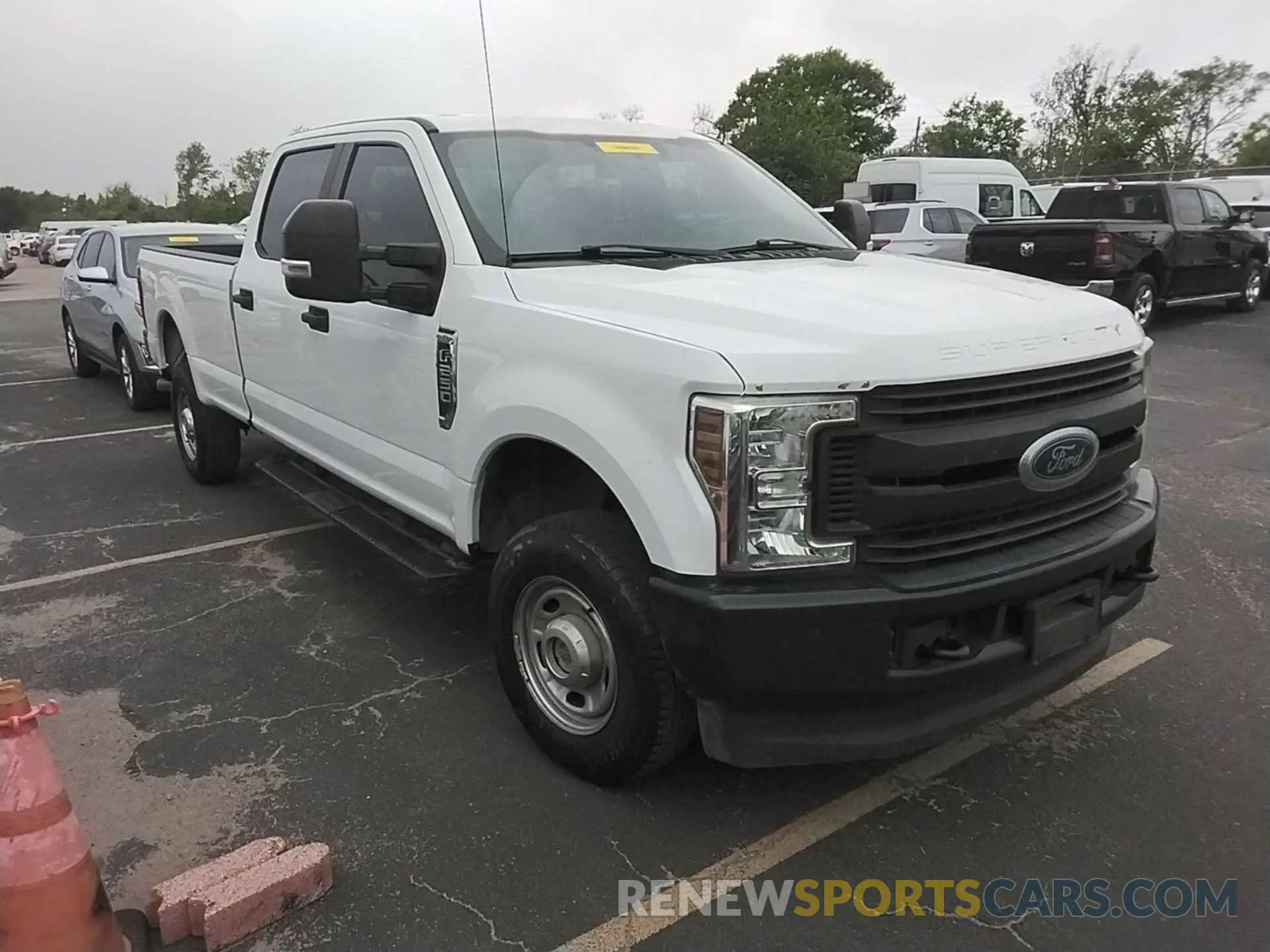 3 Фотография поврежденного автомобиля 1FT7W2B62KEC14911 FORD F250 2019