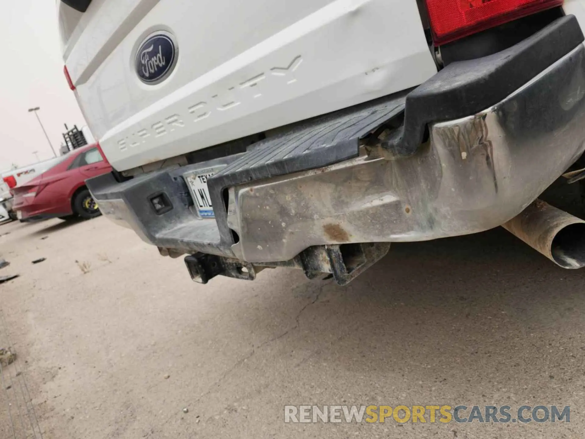2 Photograph of a damaged car 1FT7W2B62KEC67253 FORD F250 2019