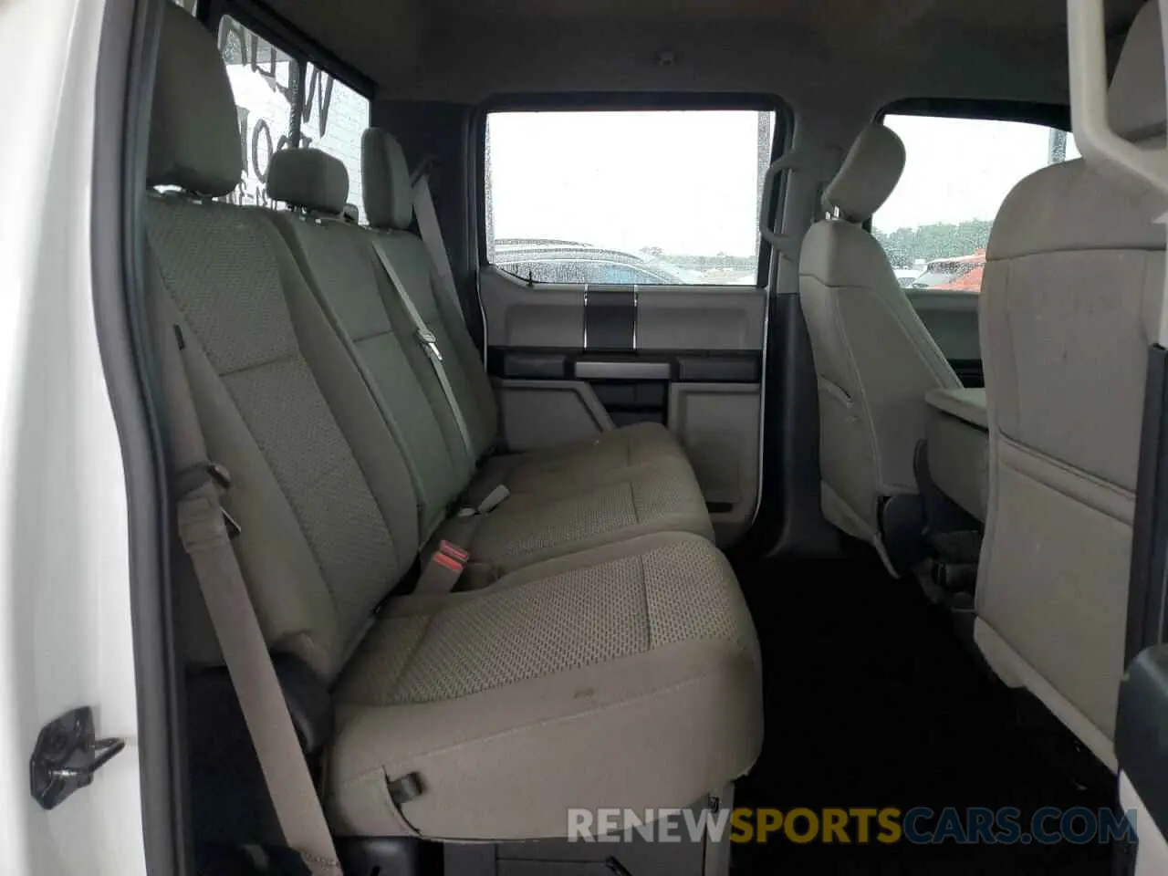 10 Фотография поврежденного автомобиля 1FT7W2B62KED43232 FORD F250 2019