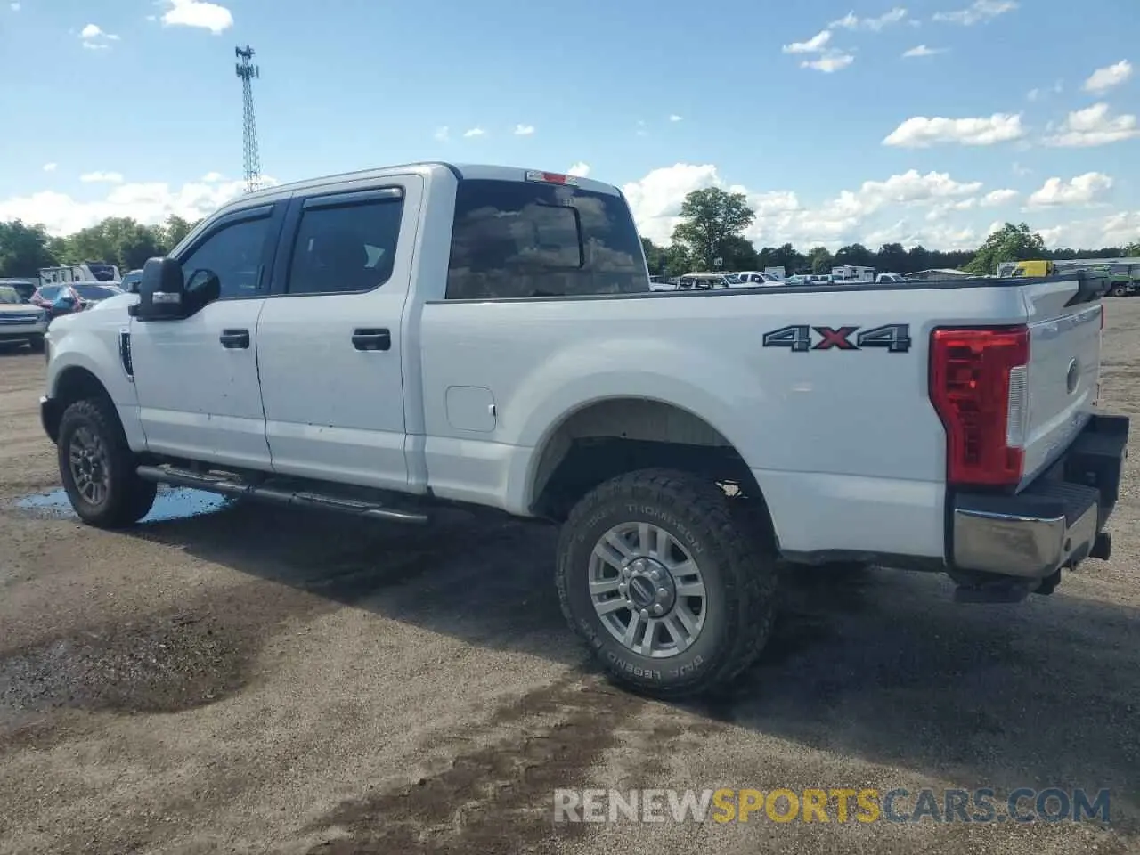 2 Фотография поврежденного автомобиля 1FT7W2B62KED43232 FORD F250 2019