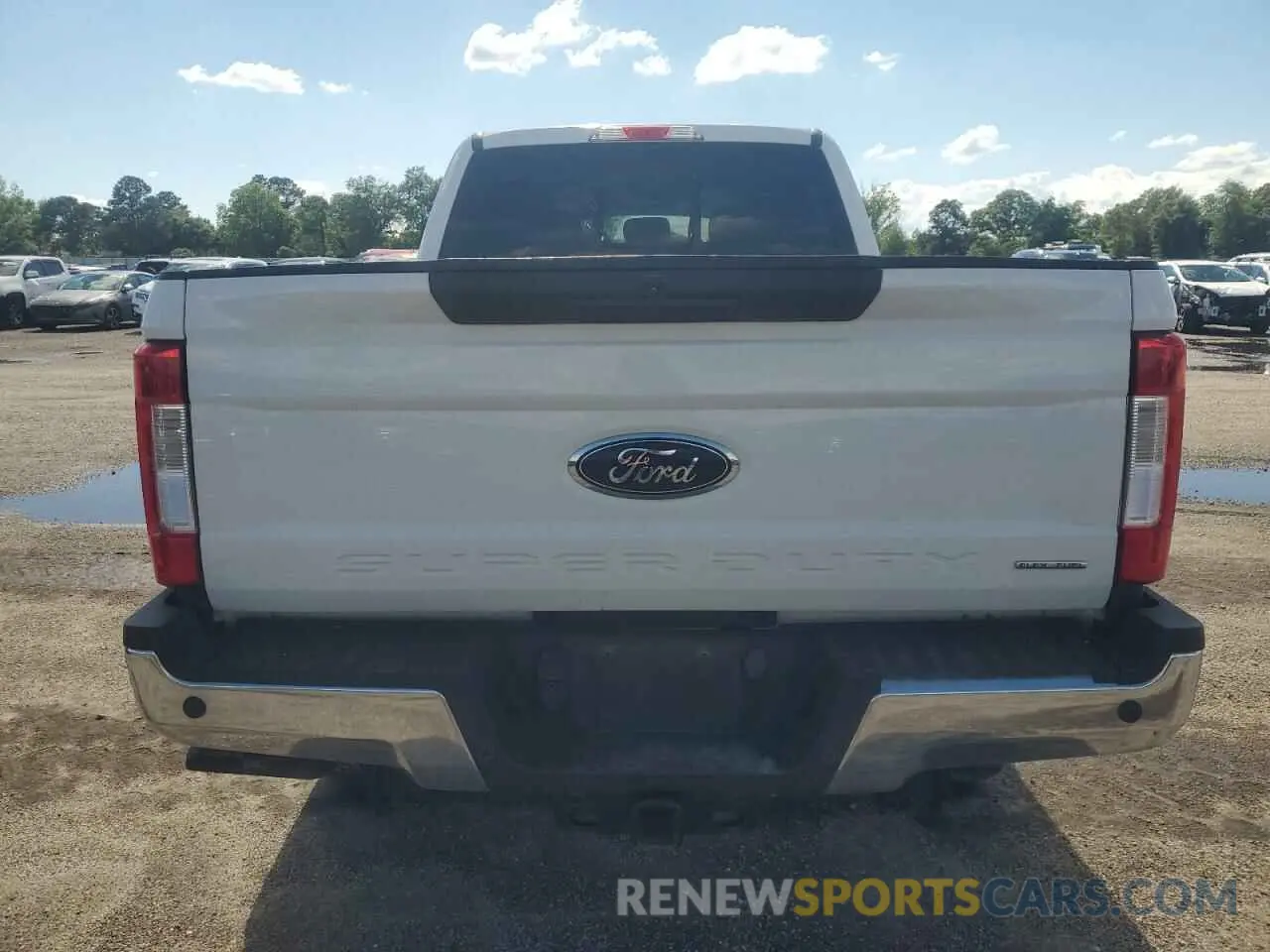 6 Фотография поврежденного автомобиля 1FT7W2B62KED43232 FORD F250 2019