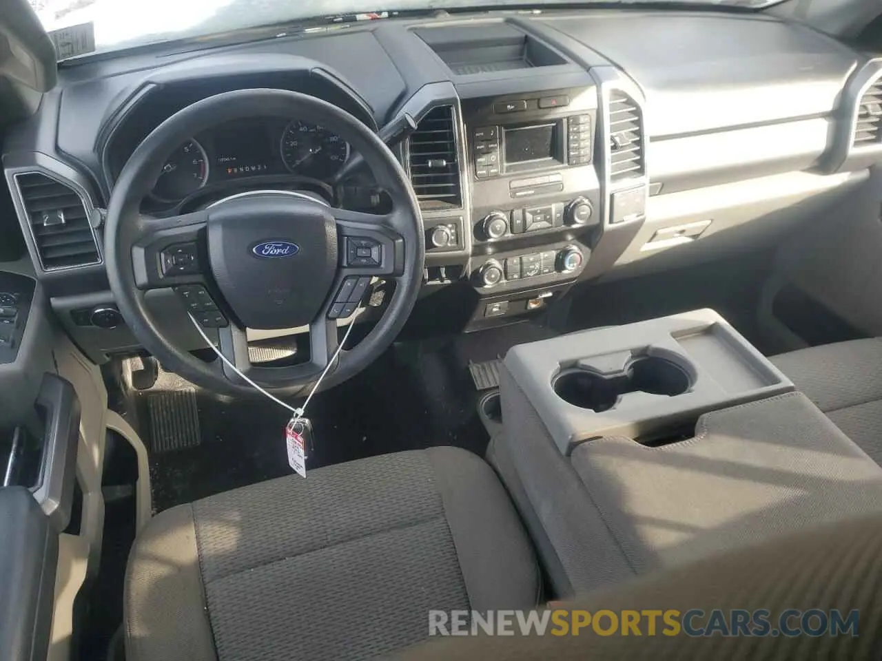 8 Photograph of a damaged car 1FT7W2B63KEF15591 FORD F250 2019