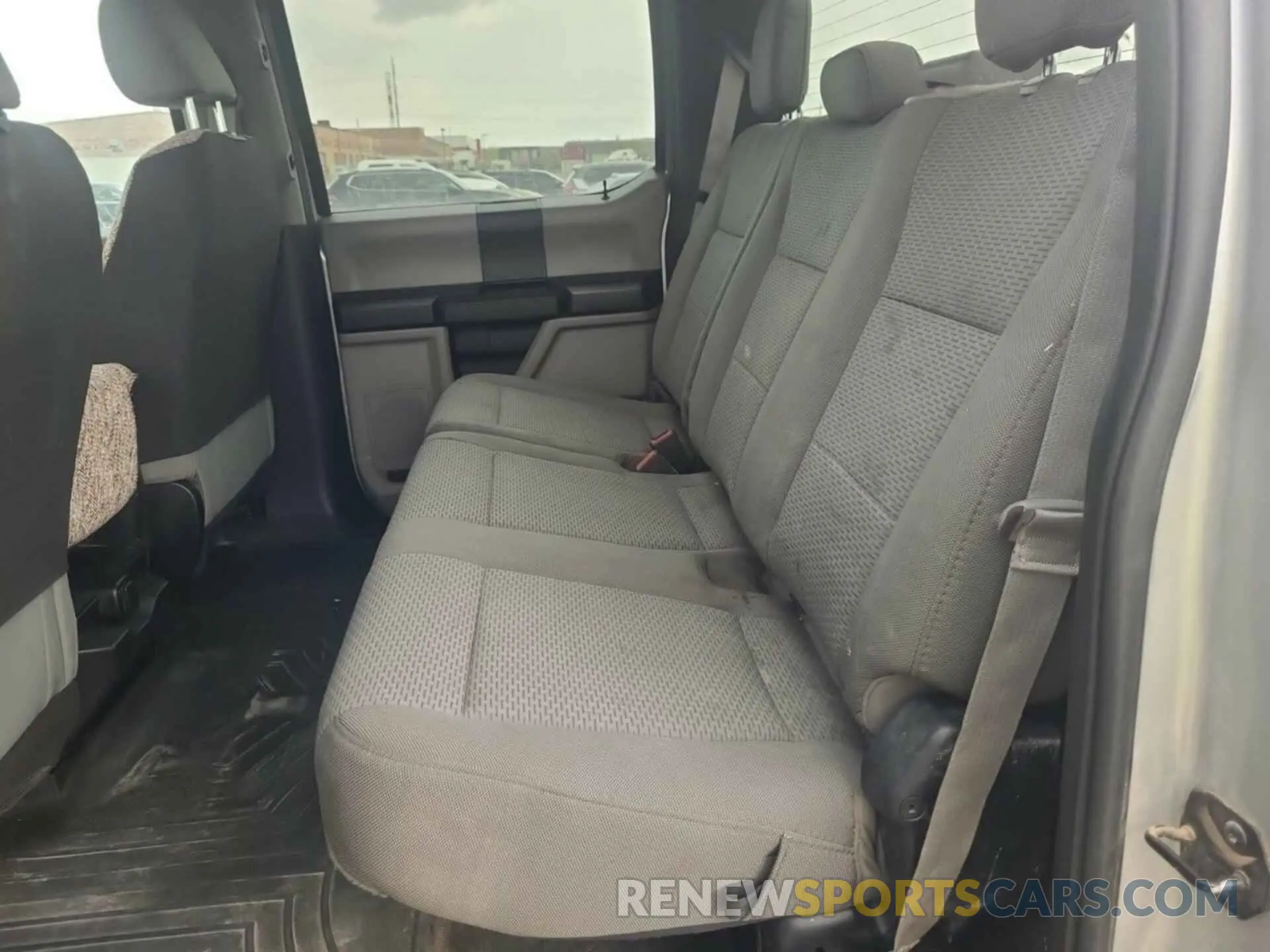 30 Фотография поврежденного автомобиля 1FT7W2B63KEF83440 FORD F250 2019