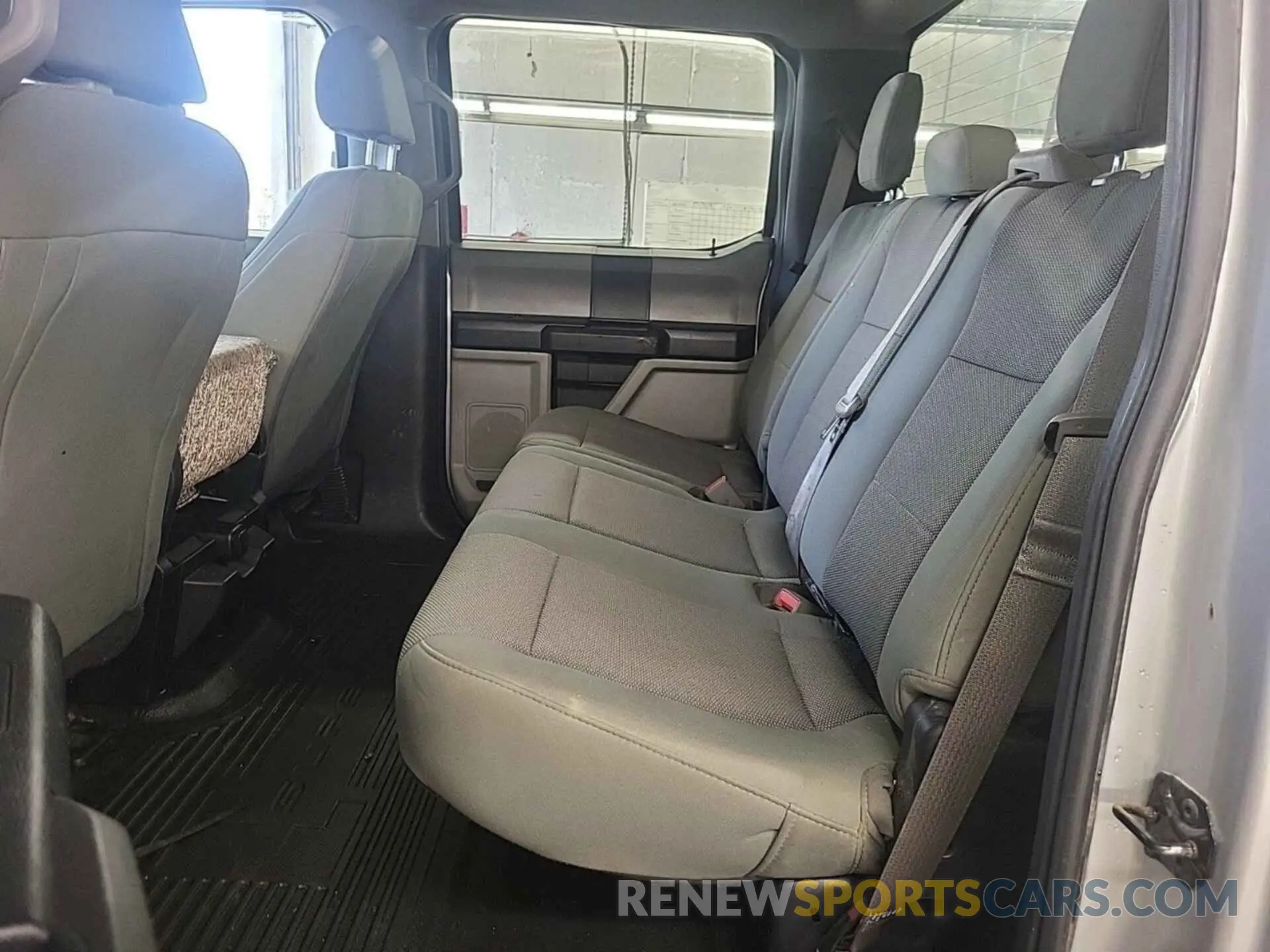 22 Photograph of a damaged car 1FT7W2B64KEF83432 FORD F250 2019