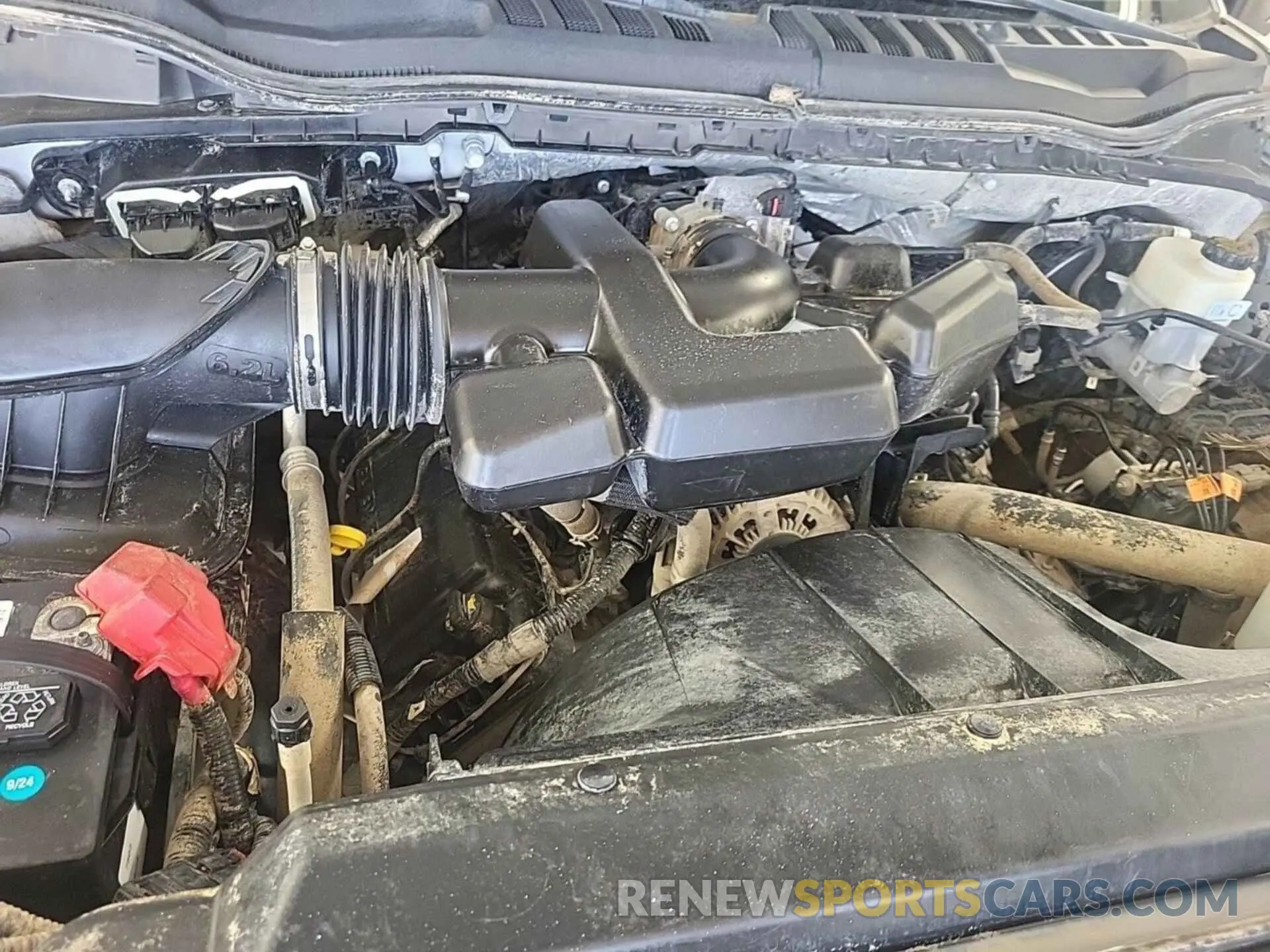33 Photograph of a damaged car 1FT7W2B64KEF83432 FORD F250 2019
