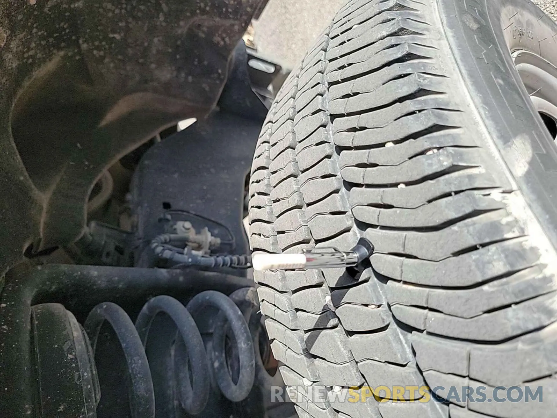 21 Photograph of a damaged car 1FT7W2B65KED10533 FORD F250 2019
