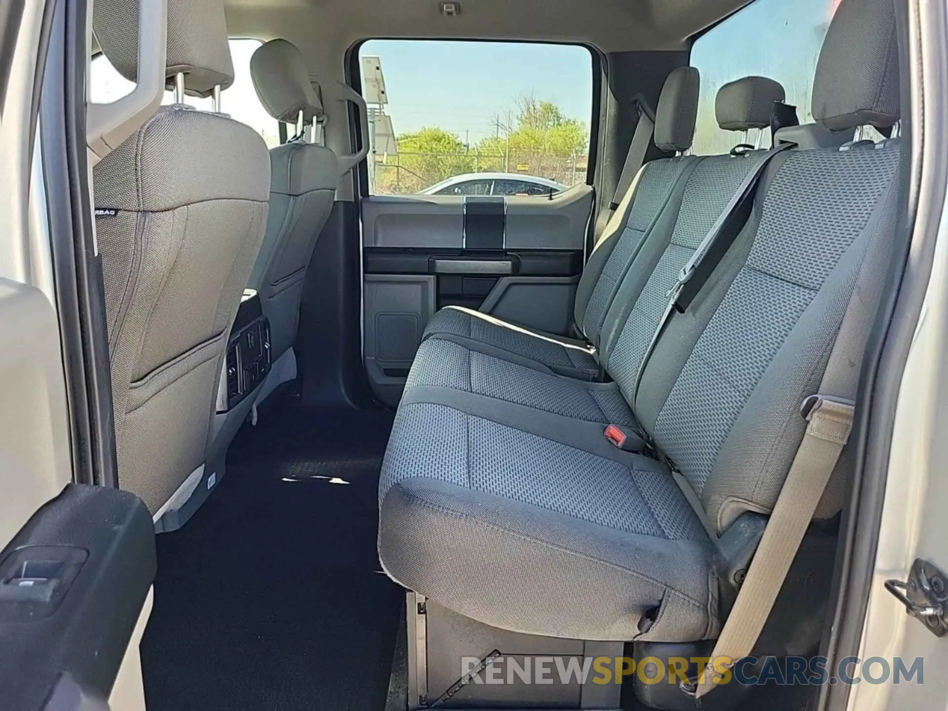 12 Фотография поврежденного автомобиля 1FT7W2B65KEF31274 FORD F250 2019