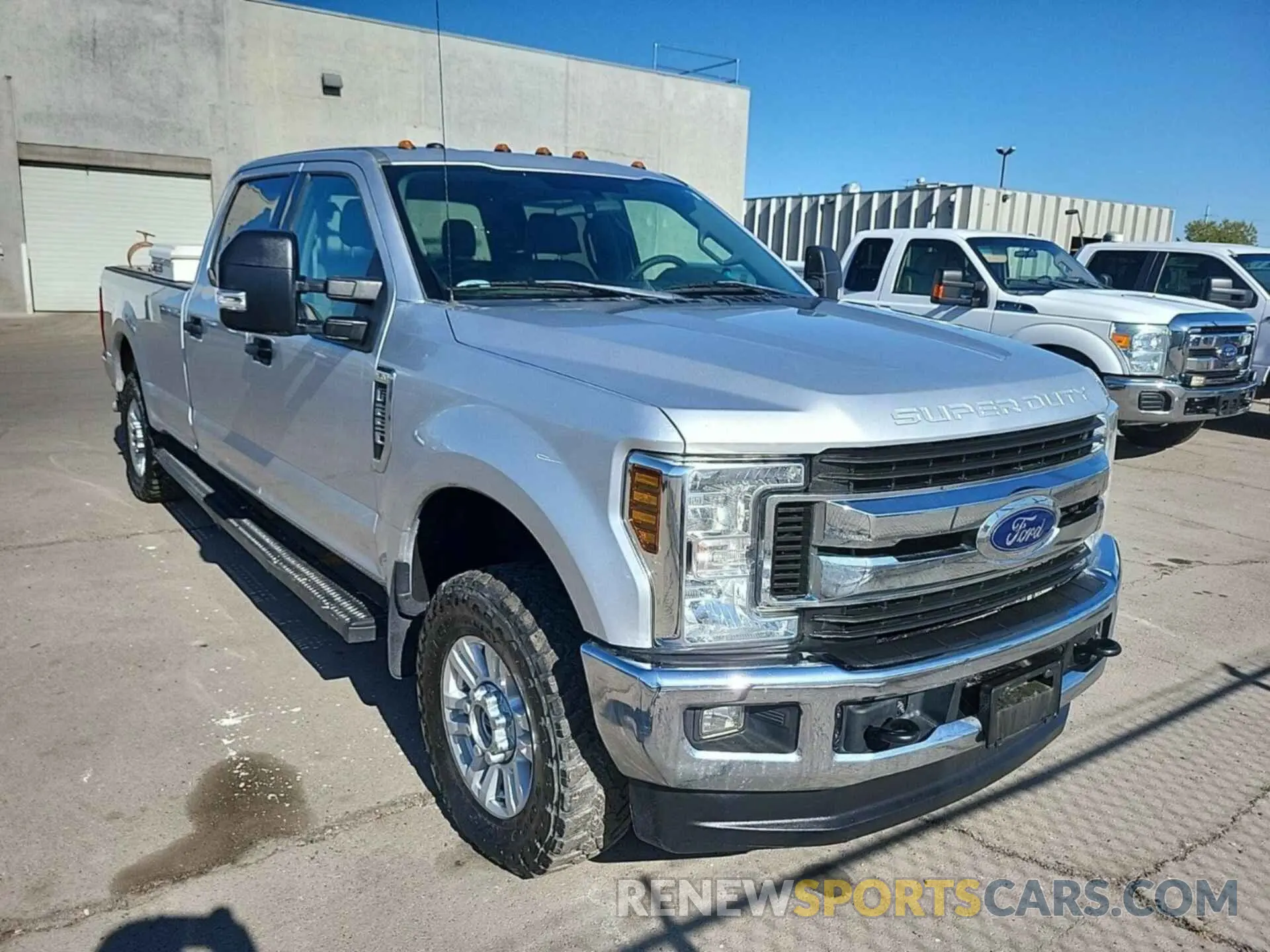 43 Фотография поврежденного автомобиля 1FT7W2B65KEF31274 FORD F250 2019