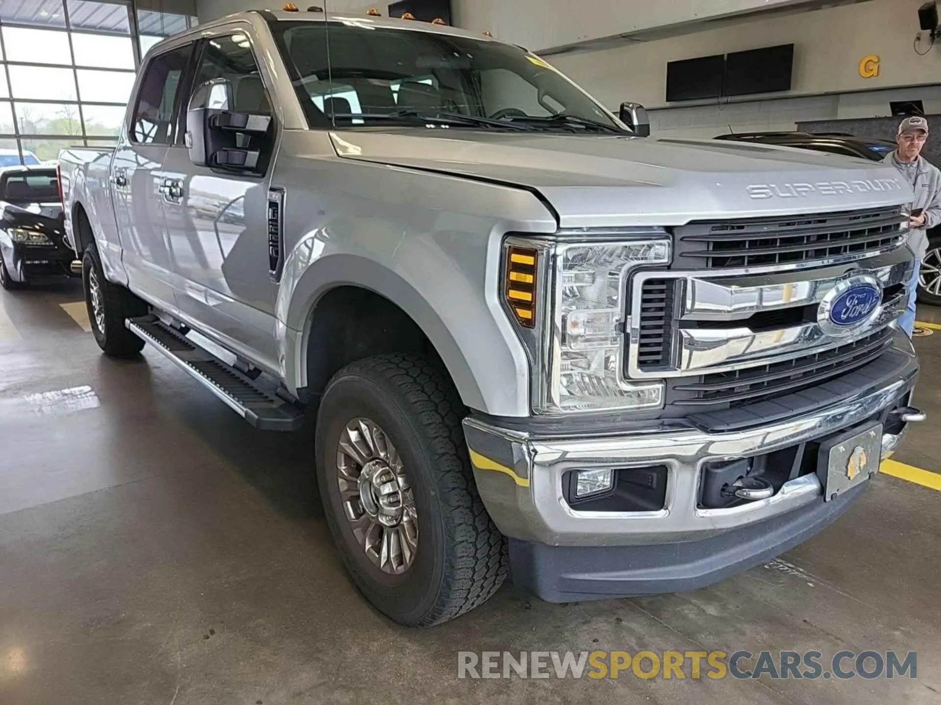17 Photograph of a damaged car 1FT7W2B65KEG56601 FORD F250 2019