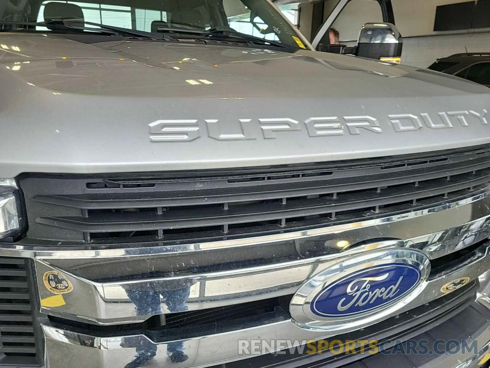 5 Photograph of a damaged car 1FT7W2B65KEG56601 FORD F250 2019