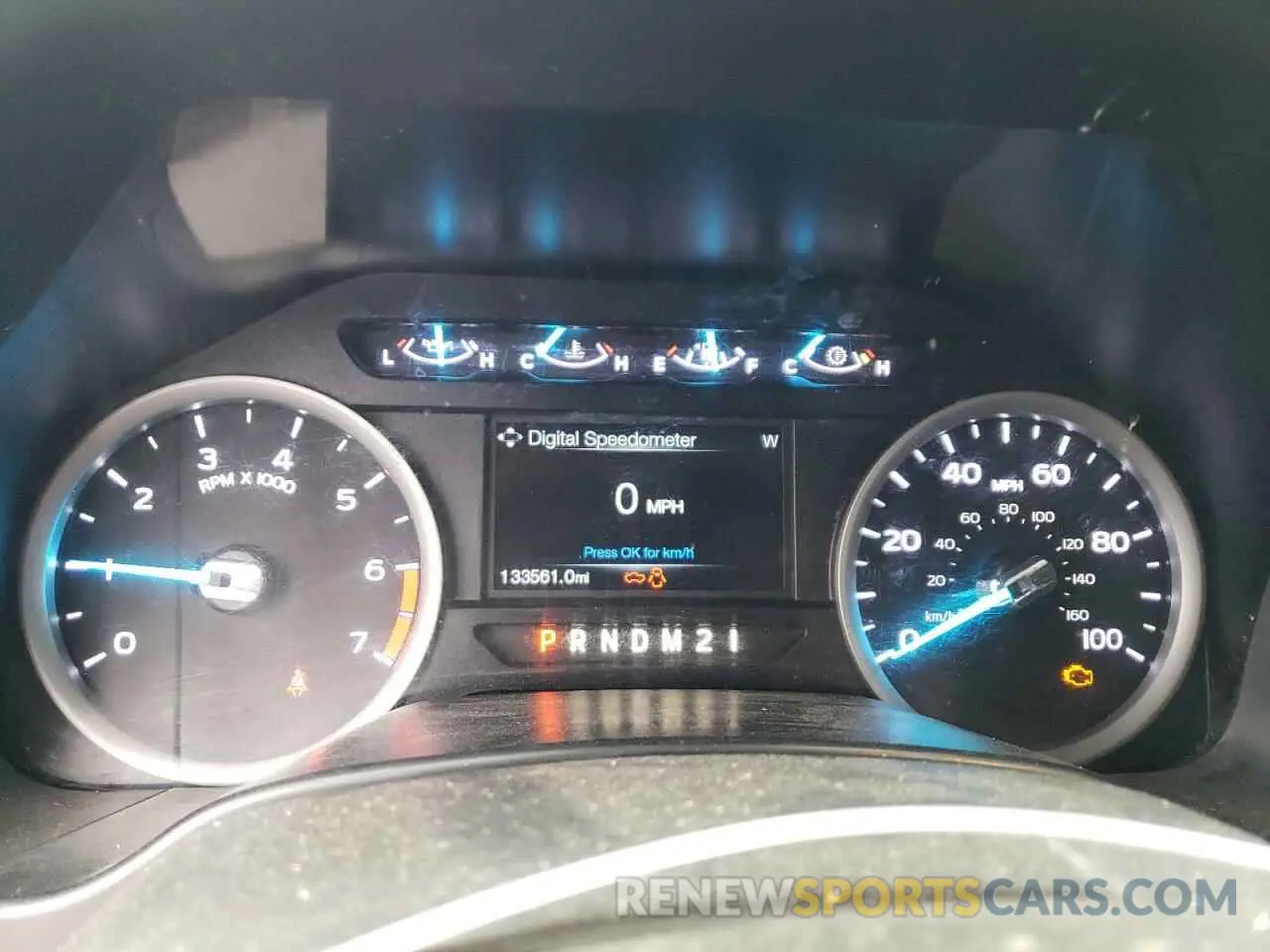9 Photograph of a damaged car 1FT7W2B66KED38423 FORD F250 2019