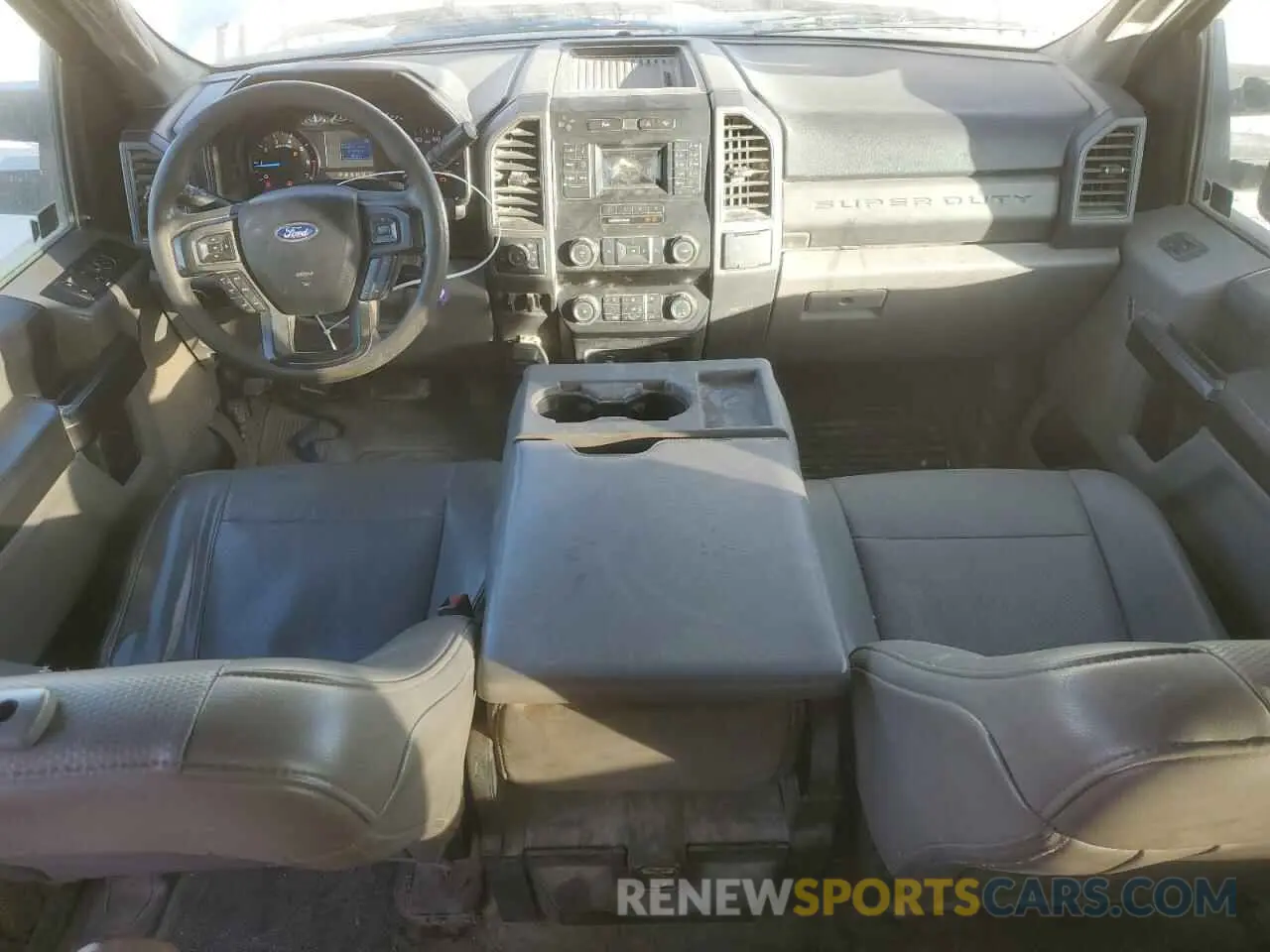 8 Фотография поврежденного автомобиля 1FT7W2B66KEG06614 FORD F250 2019
