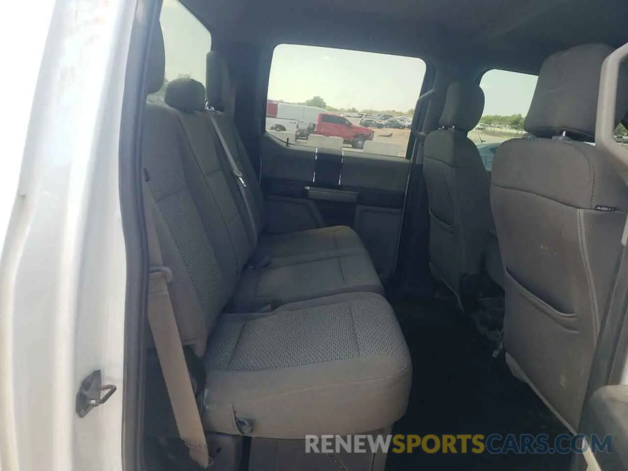 10 Photograph of a damaged car 1FT7W2B67KEC60900 FORD F250 2019