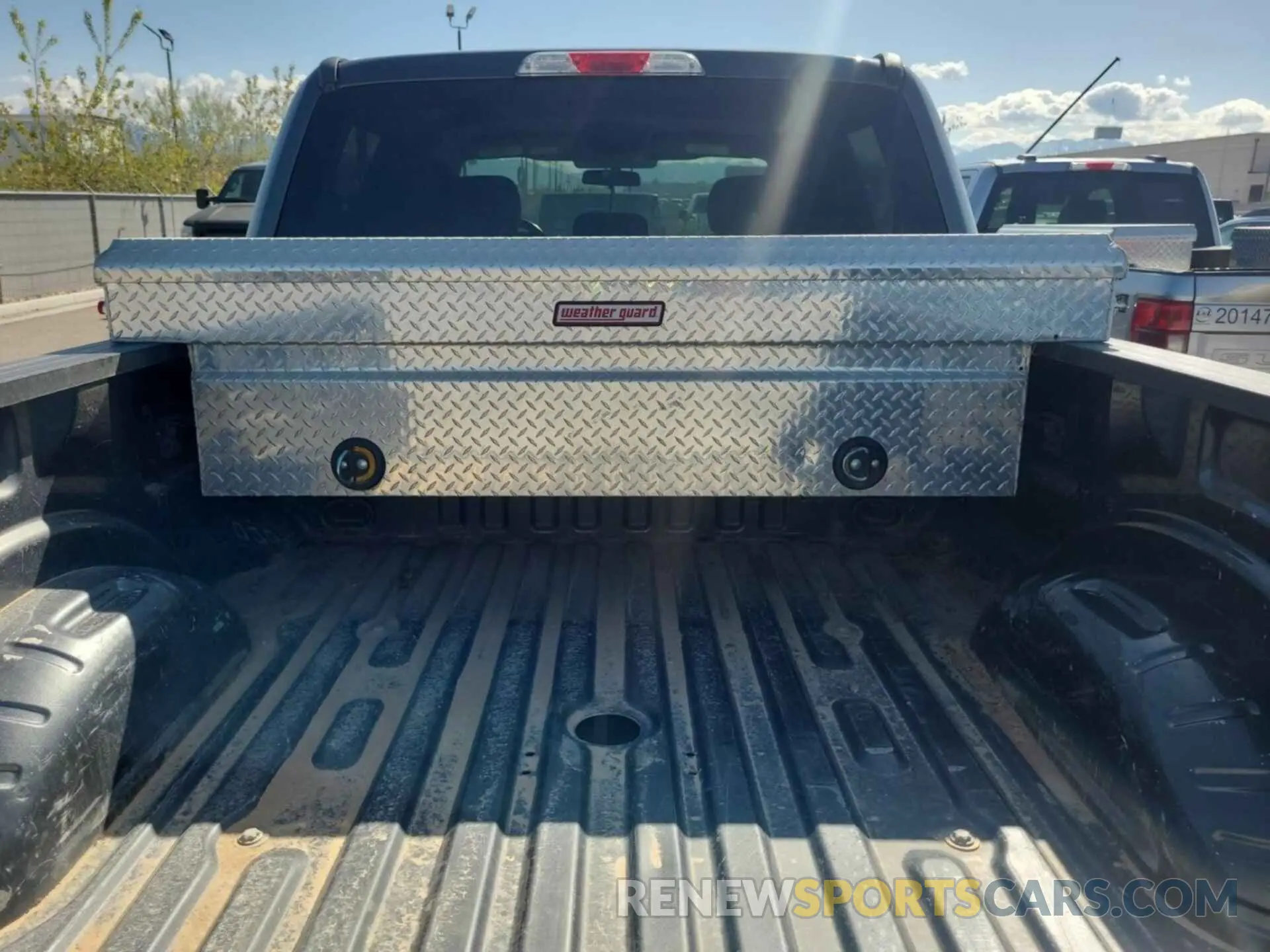 28 Photograph of a damaged car 1FT7W2B67KEE26641 FORD F250 2019