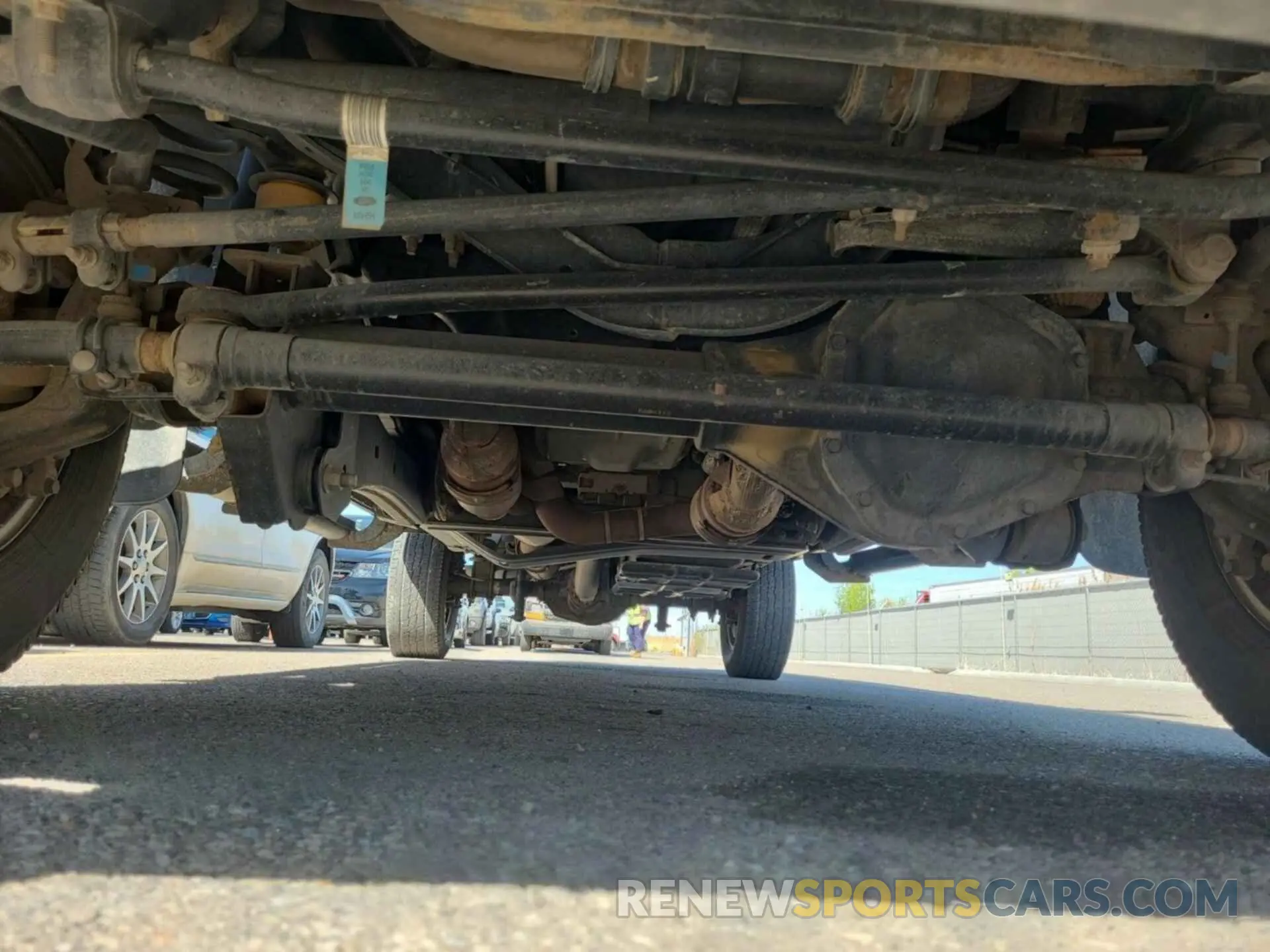 39 Photograph of a damaged car 1FT7W2B67KEE26641 FORD F250 2019